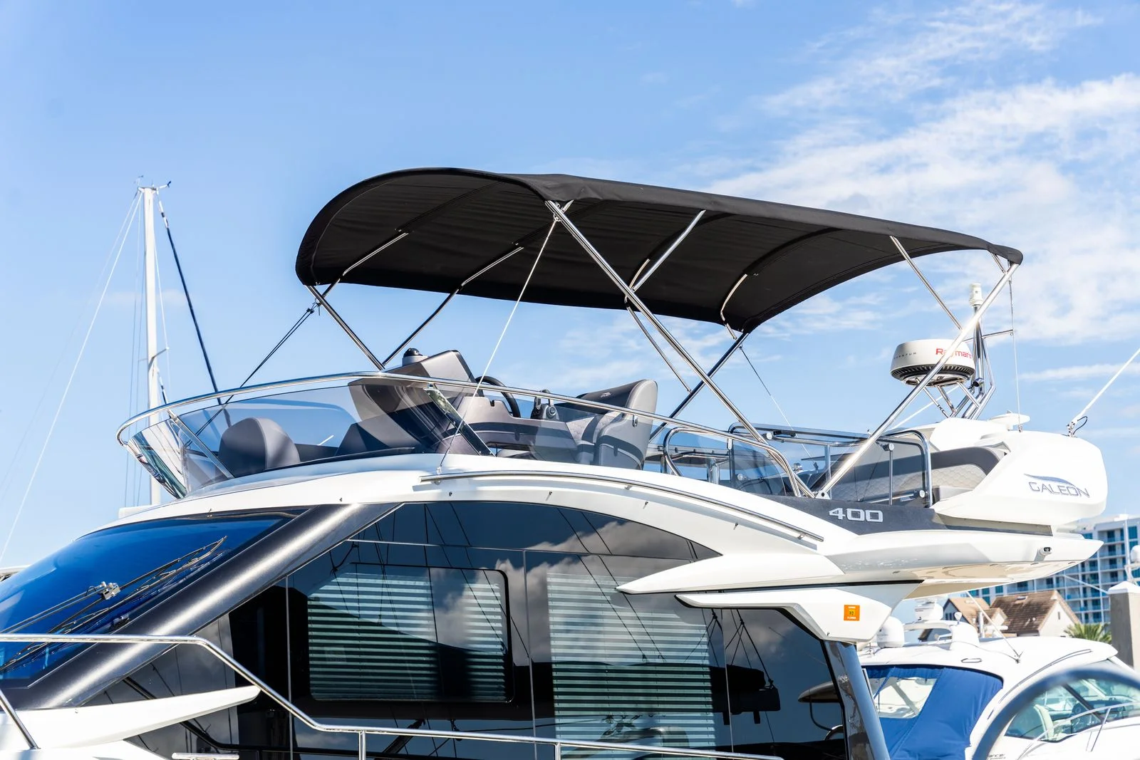 2025 Galeon 400 FLY Image Thumbnail #3