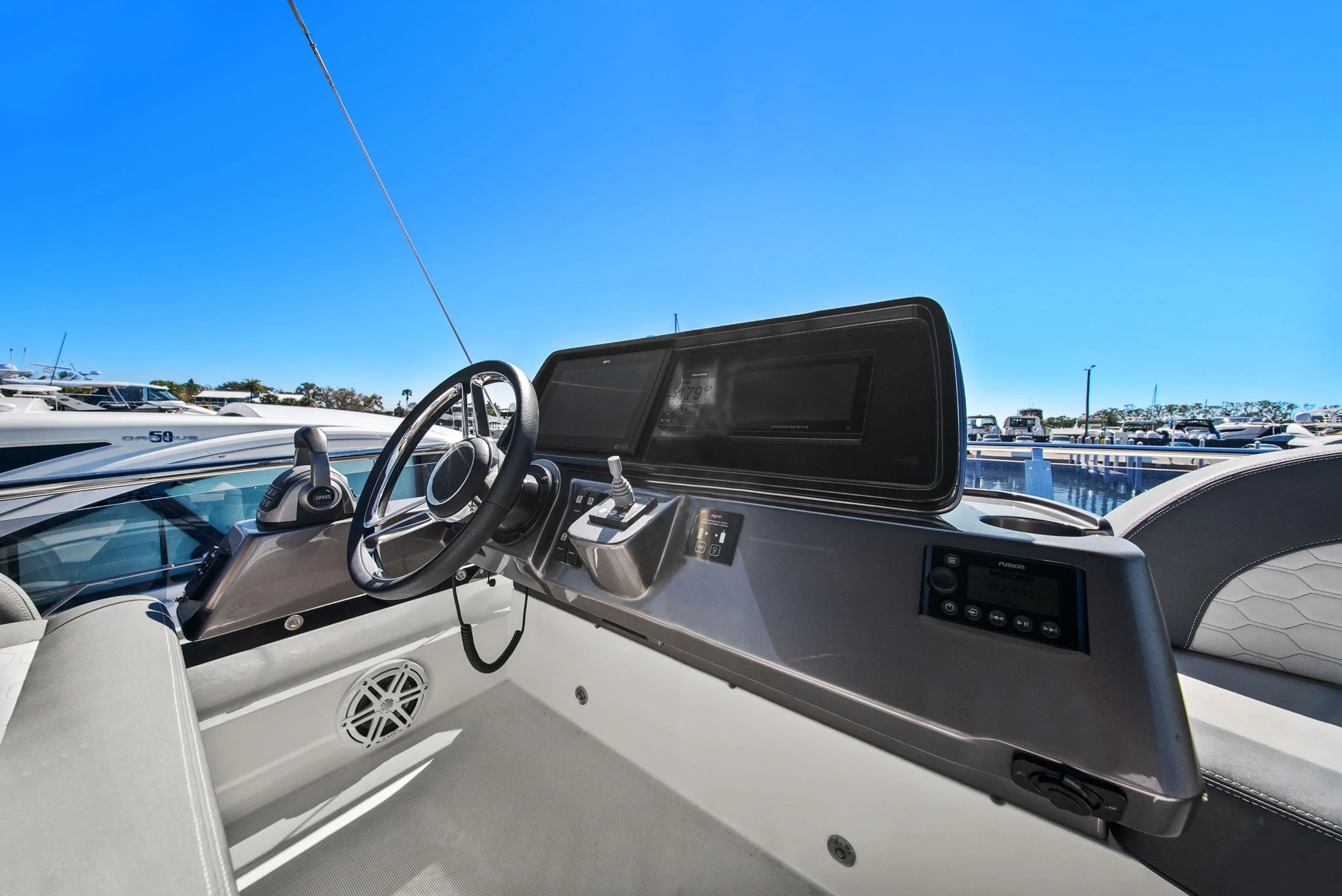 2025 Galeon 400 FLY Image Thumbnail #25