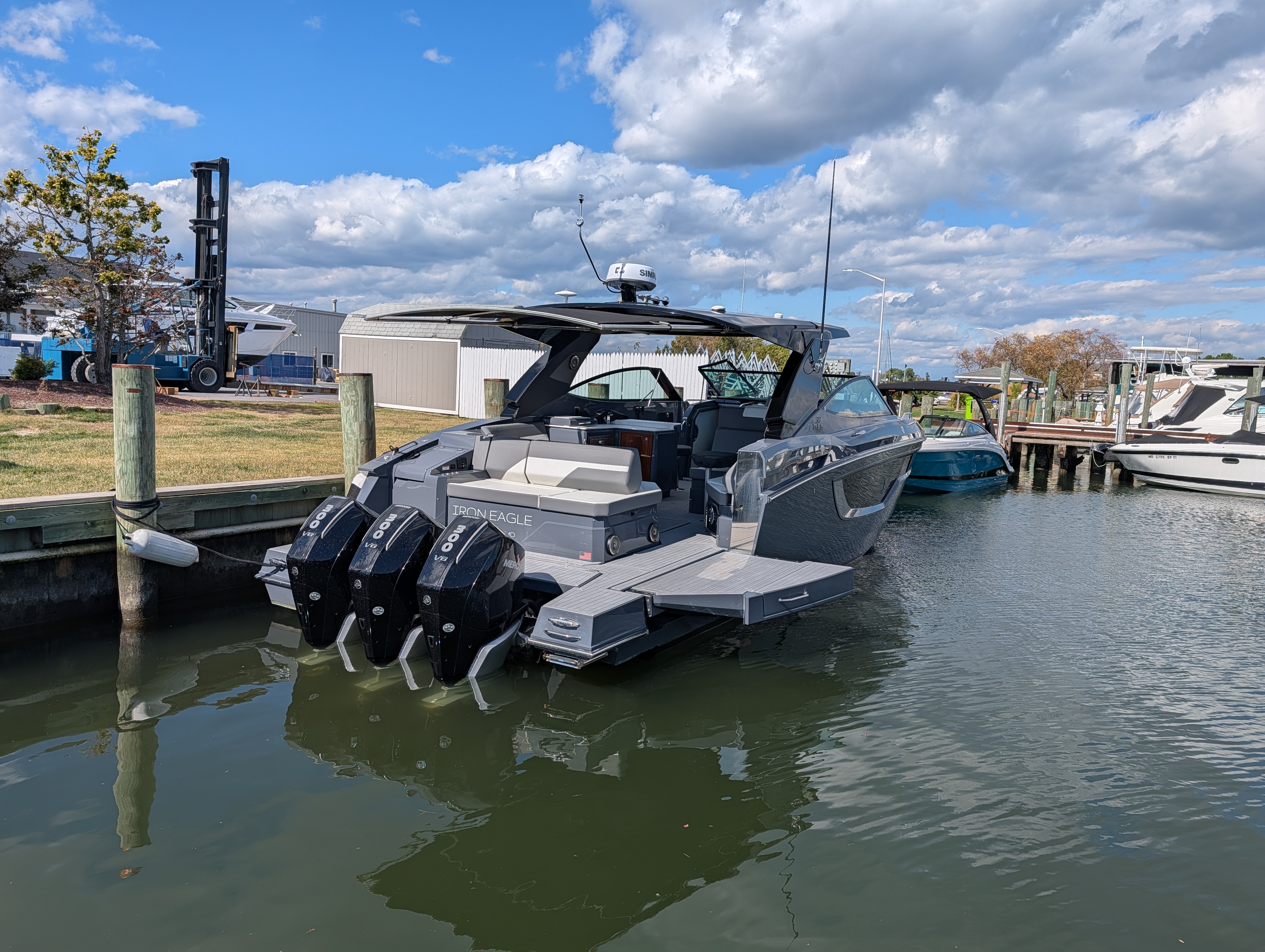 2024 Cruisers Yachts 38 GLS-OB Image Thumbnail #37