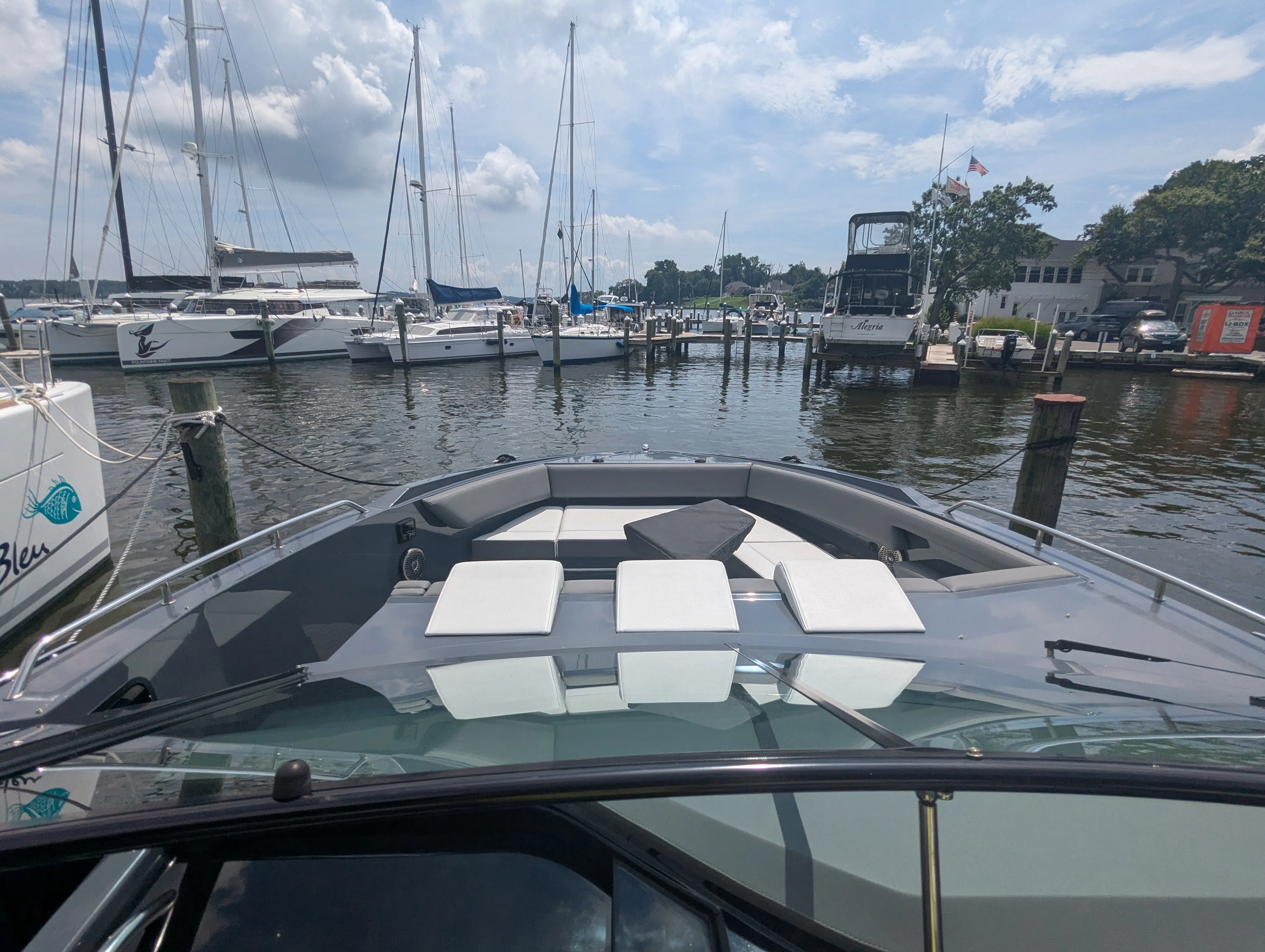 2024 Cruisers Yachts 38 GLS-OB Image Thumbnail #31