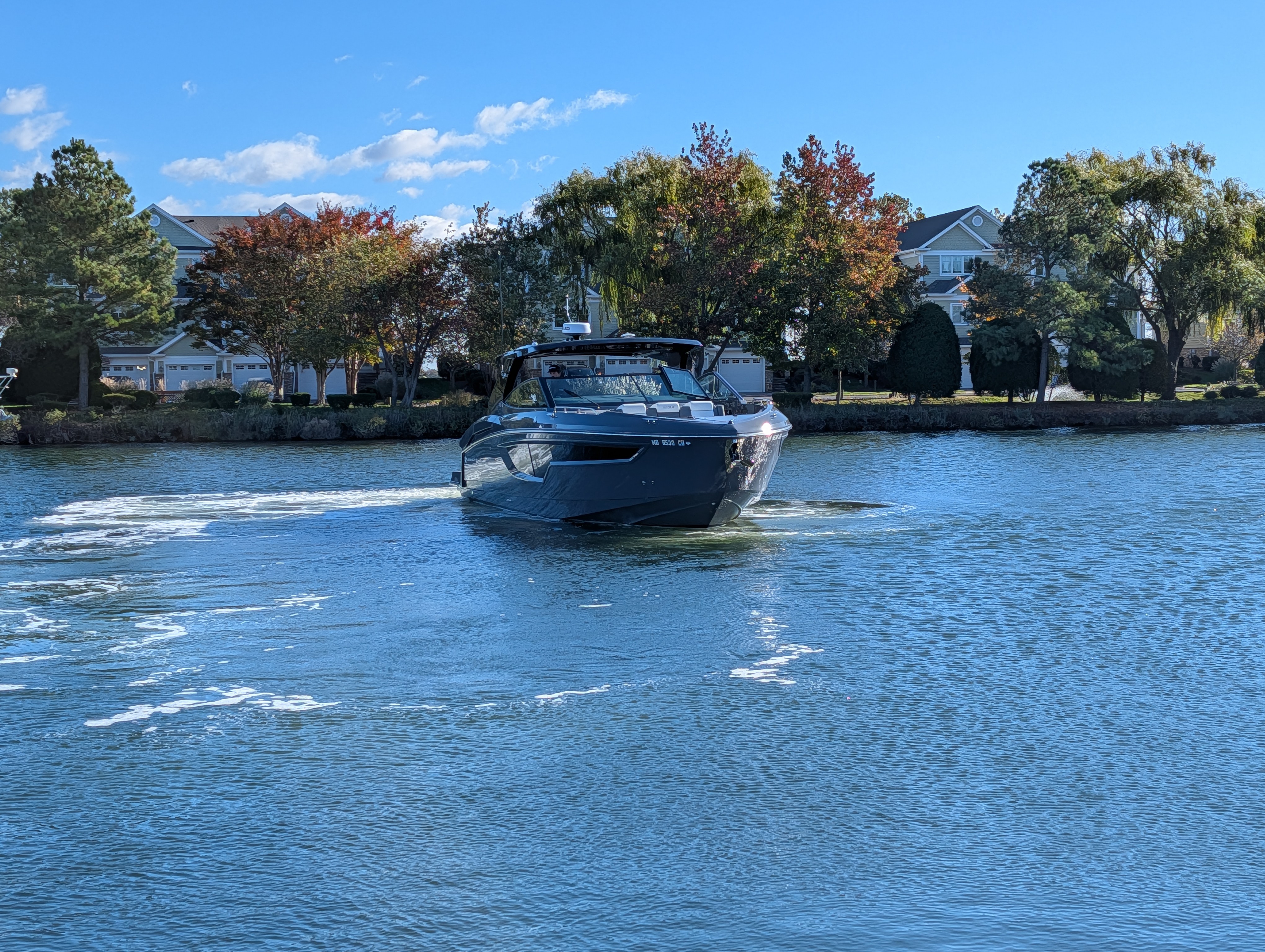 2024 Cruisers Yachts 38 GLS-OB Image Thumbnail #5