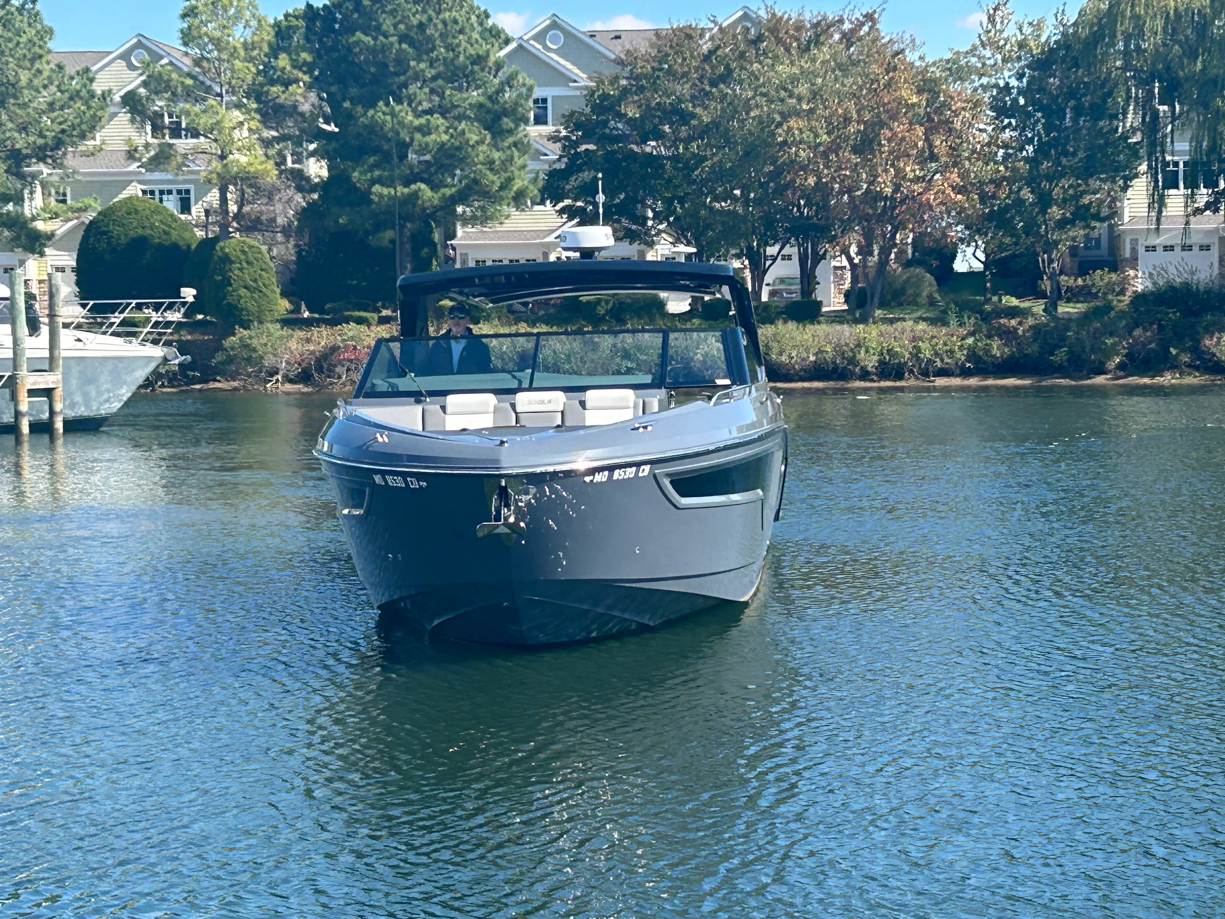 2024 Cruisers Yachts 38 GLS-OB Image Thumbnail #7