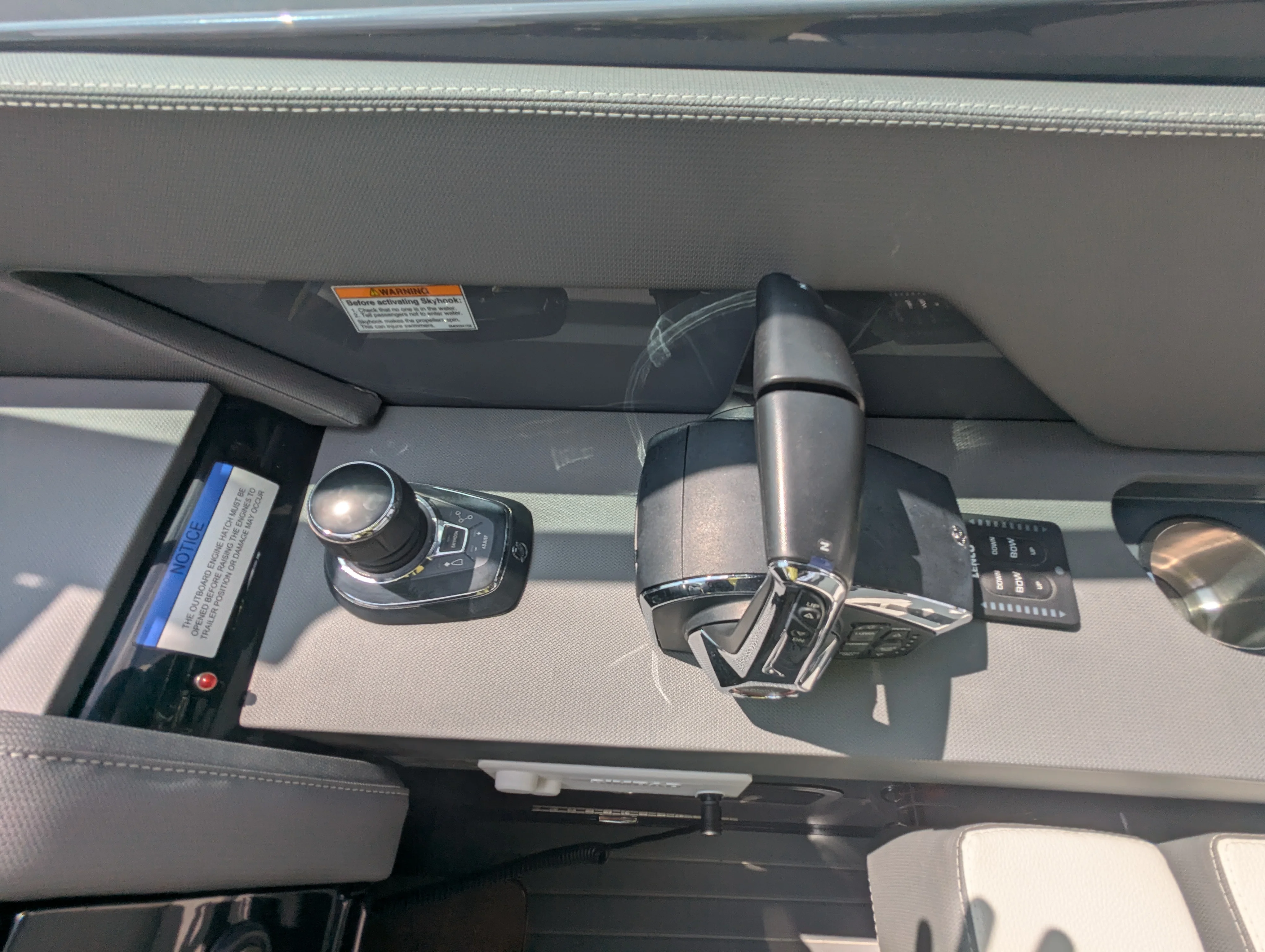 2024 Cruisers Yachts 38 GLS-OB Image Thumbnail #32