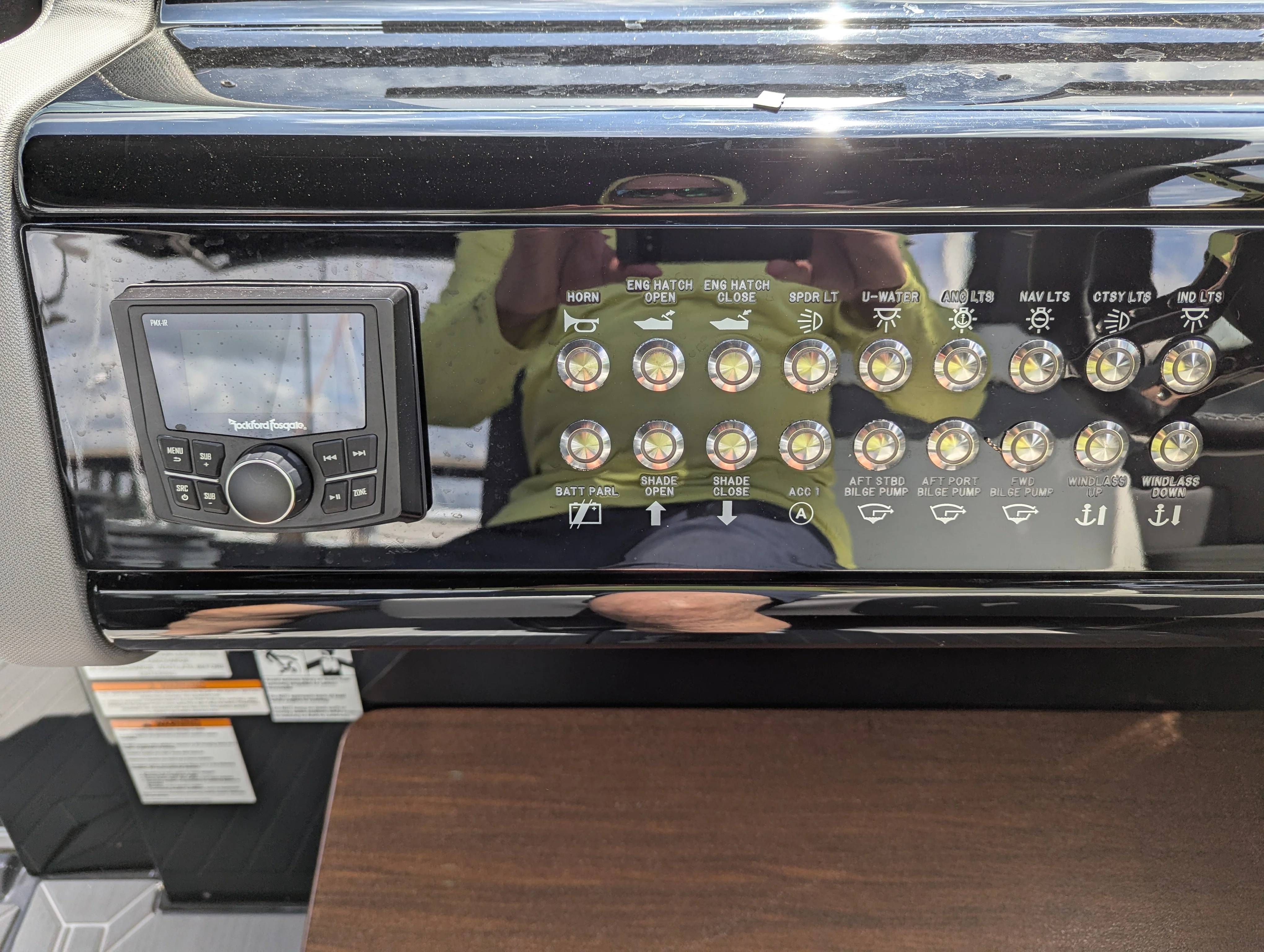 2024 Cruisers Yachts 38 GLS-OB Image Thumbnail #31