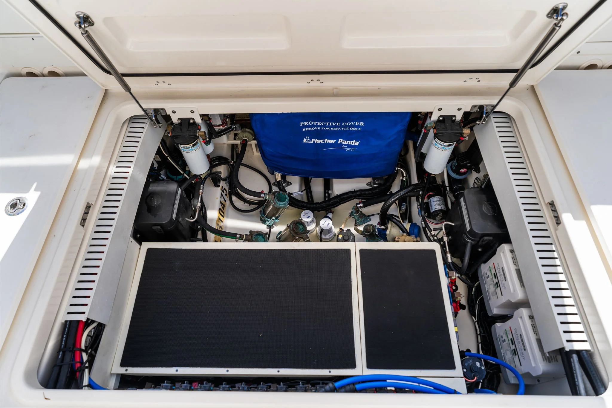 2020 Boston Whaler 380 OUTRAGE Image Thumbnail #39