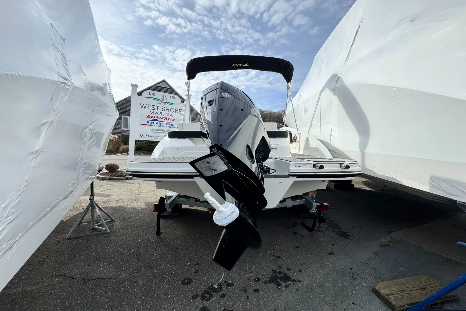 2026 Sea Ray SPX 210 Outboard Image Thumbnail #3