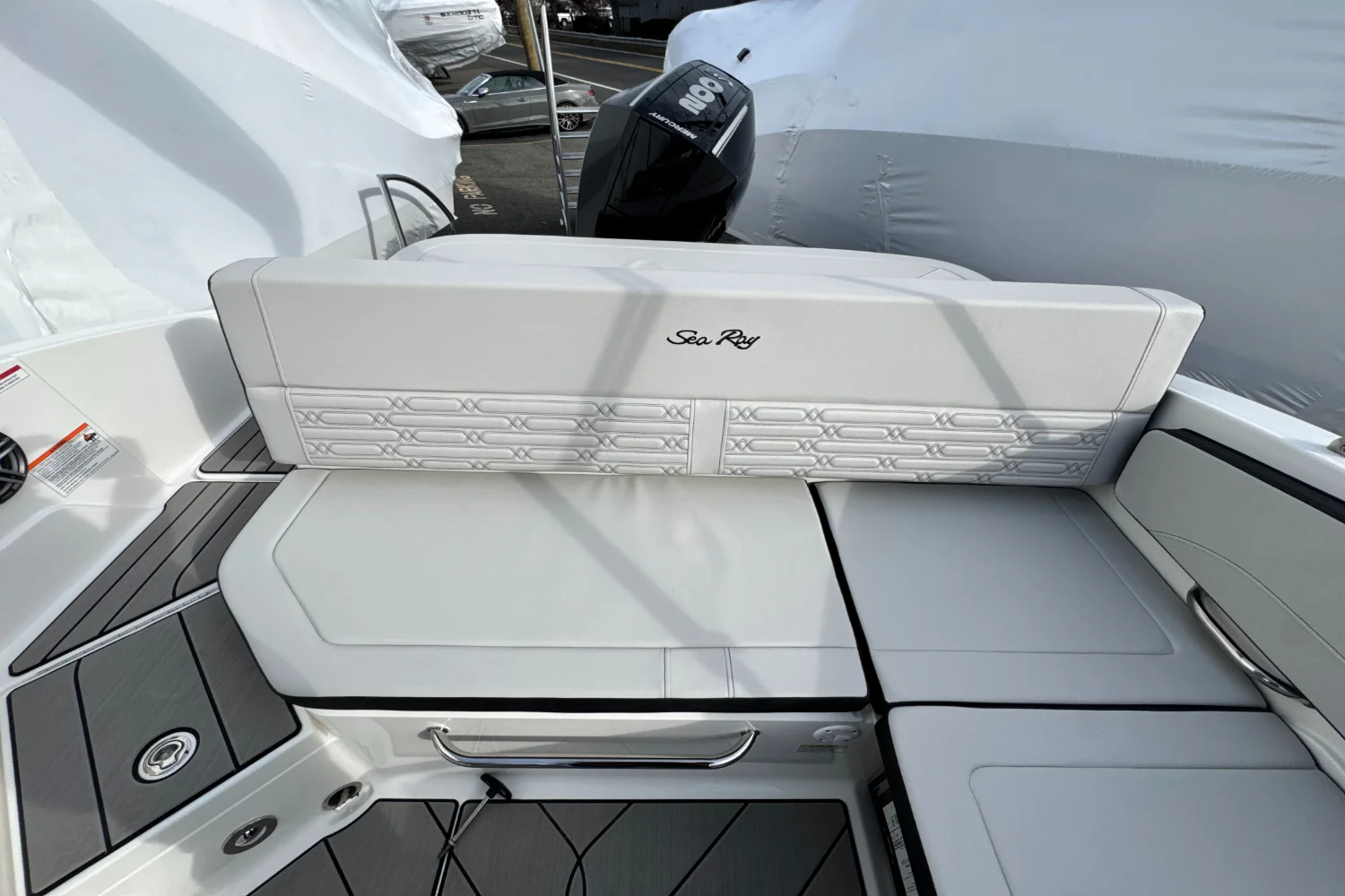 2026 Sea Ray SPX 210 Outboard Image Thumbnail #16