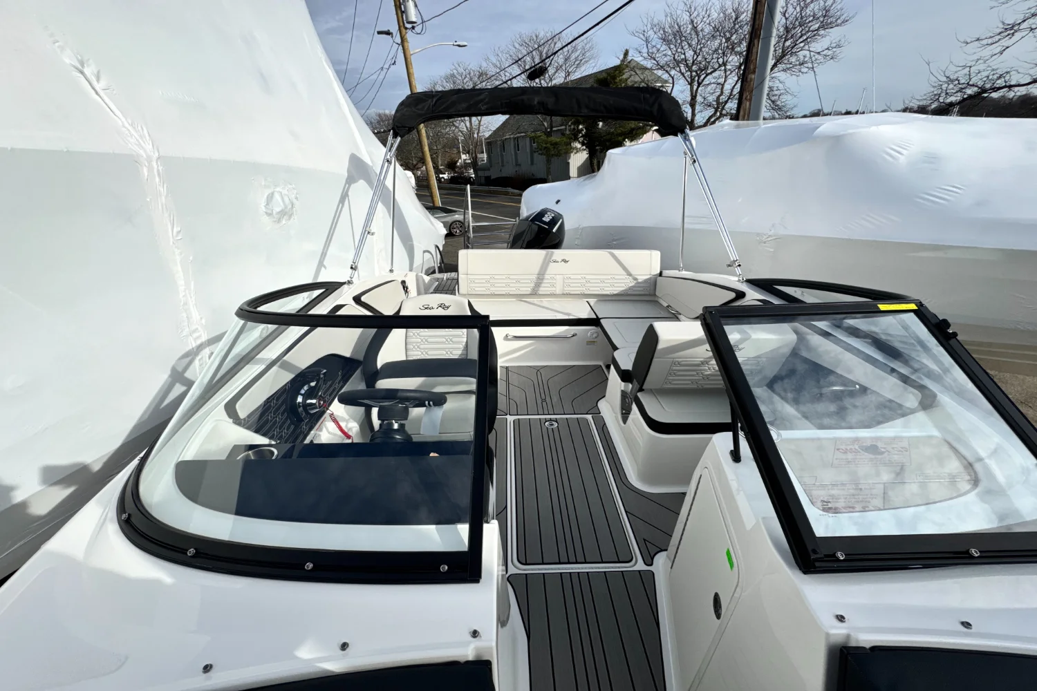 2026 Sea Ray SPX 210 Outboard Image Thumbnail #39