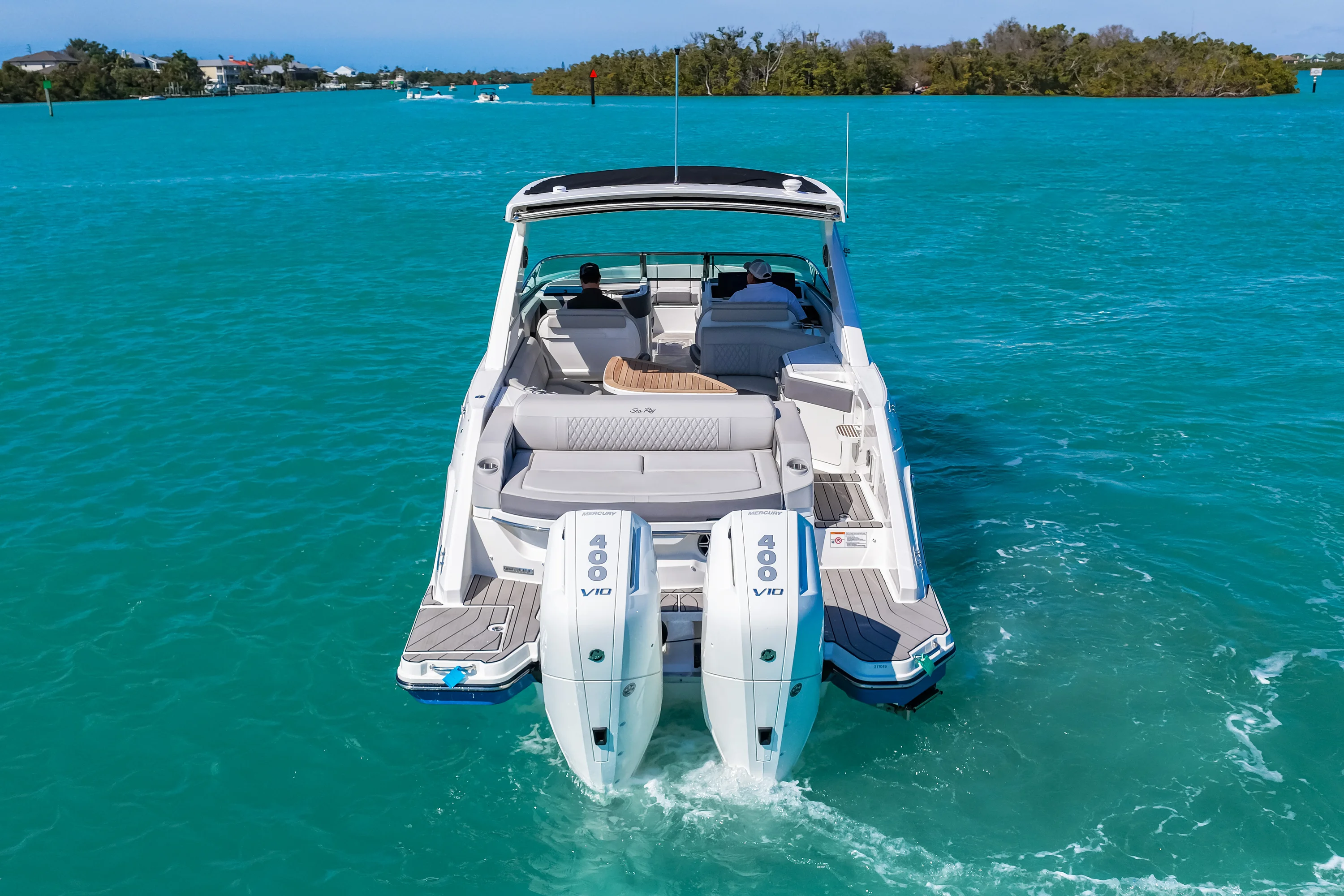 2026 Sea Ray SLX 310 Outboard Image Thumbnail #60