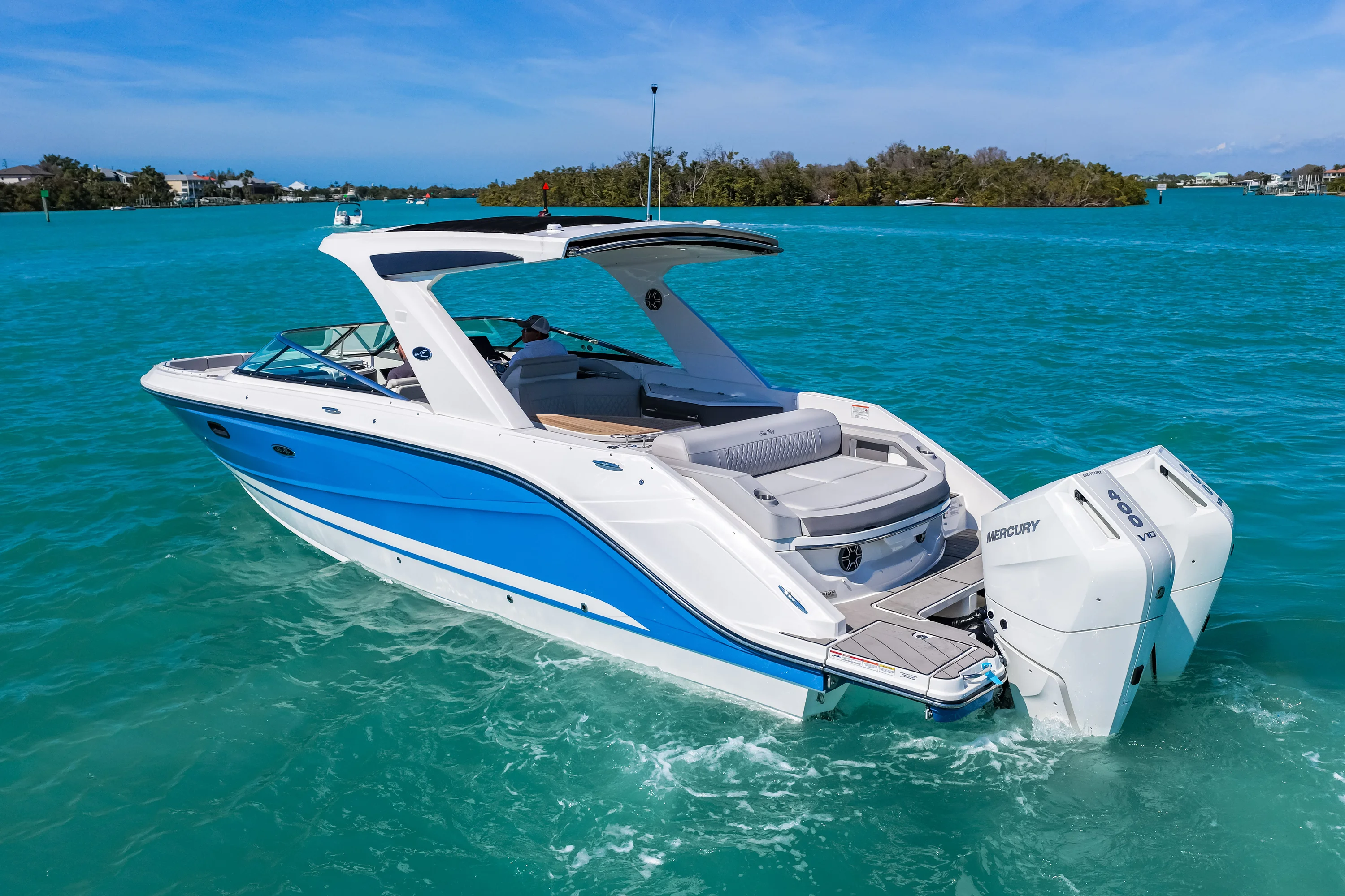 2026 Sea Ray SLX 310 Outboard Image Thumbnail #56