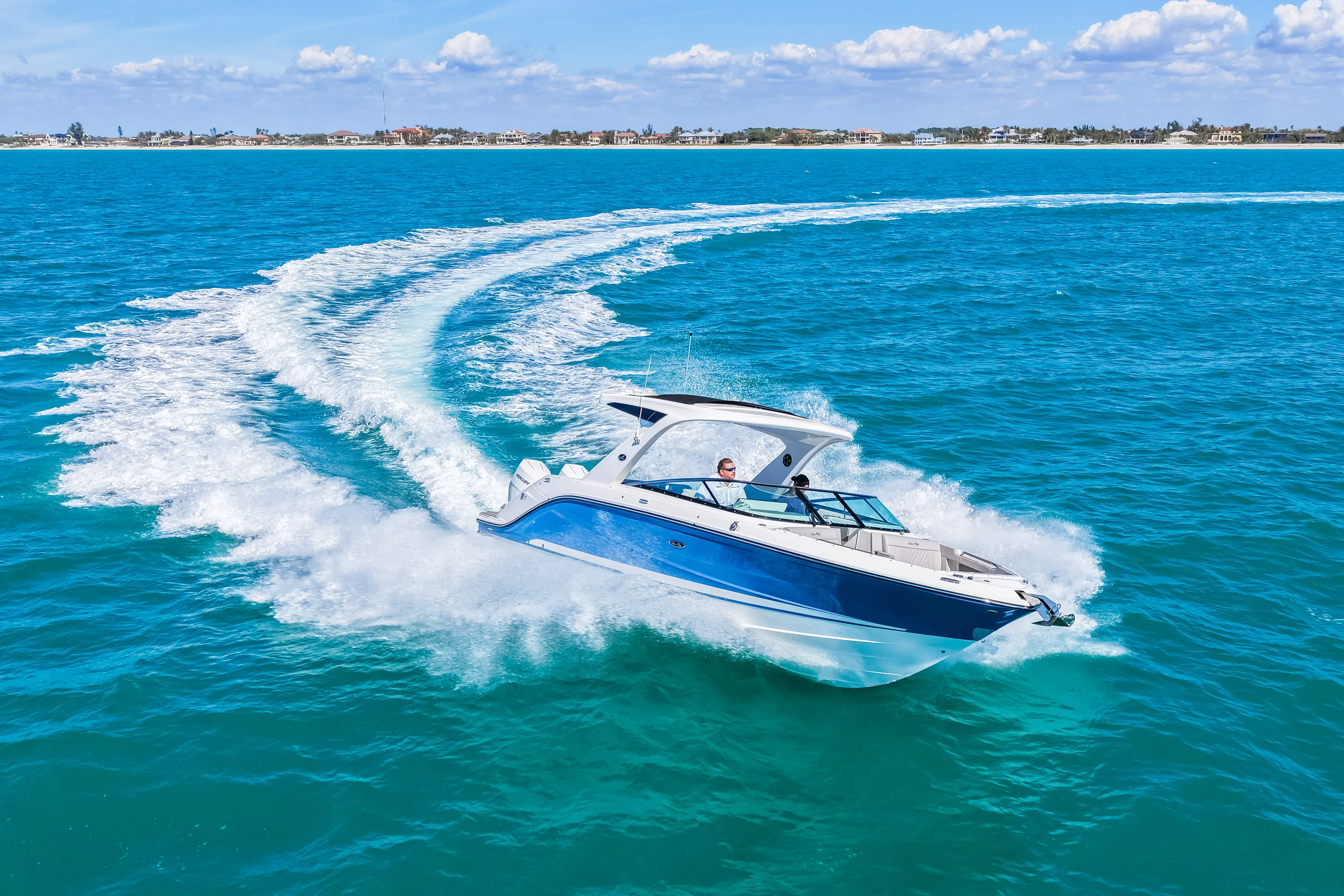 2026 Sea Ray SLX 310 Outboard Image Thumbnail #9