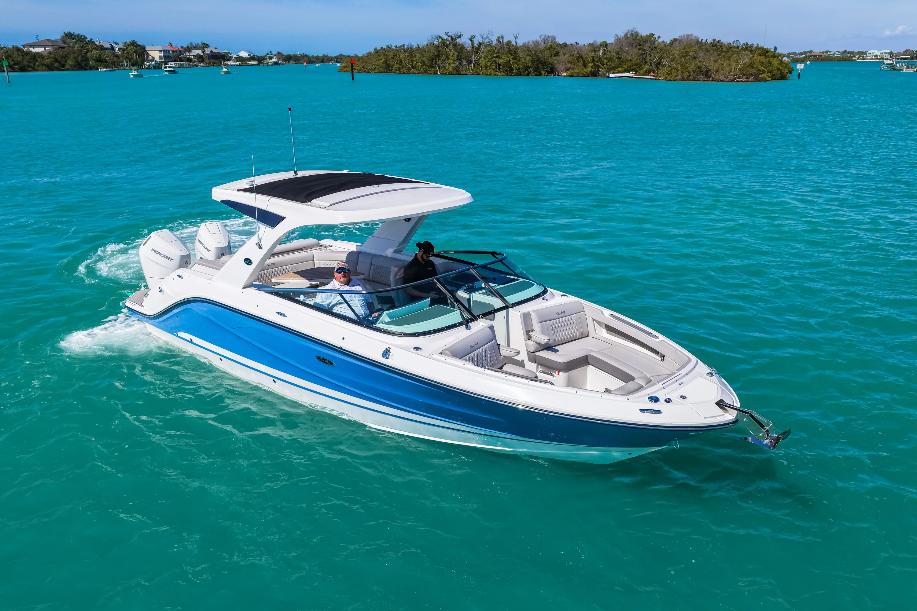 2026 Sea Ray SLX 310 Outboard Image Thumbnail #36