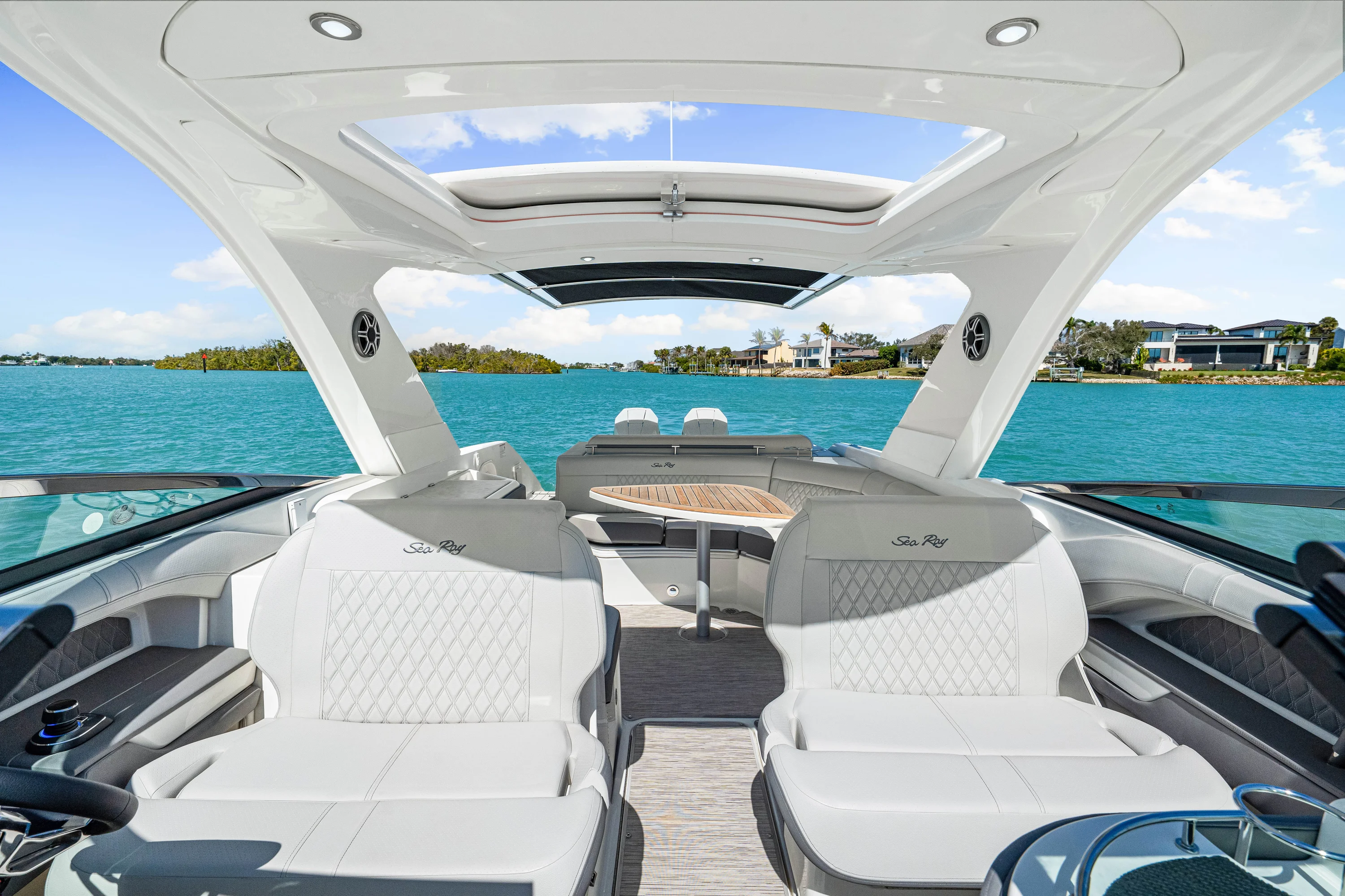 2026 Sea Ray SLX 310 Outboard Image Thumbnail #63