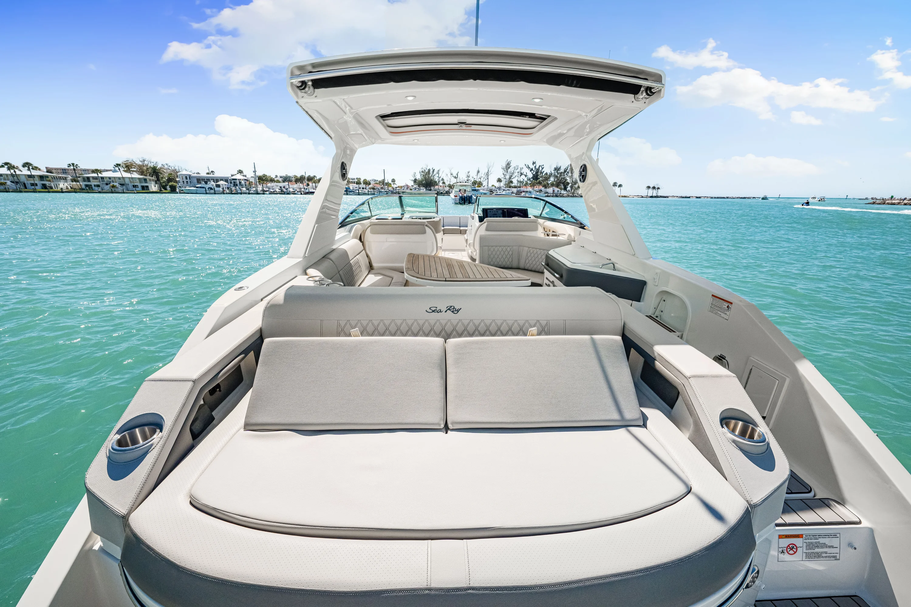 2026 Sea Ray SLX 310 Outboard Image Thumbnail #12