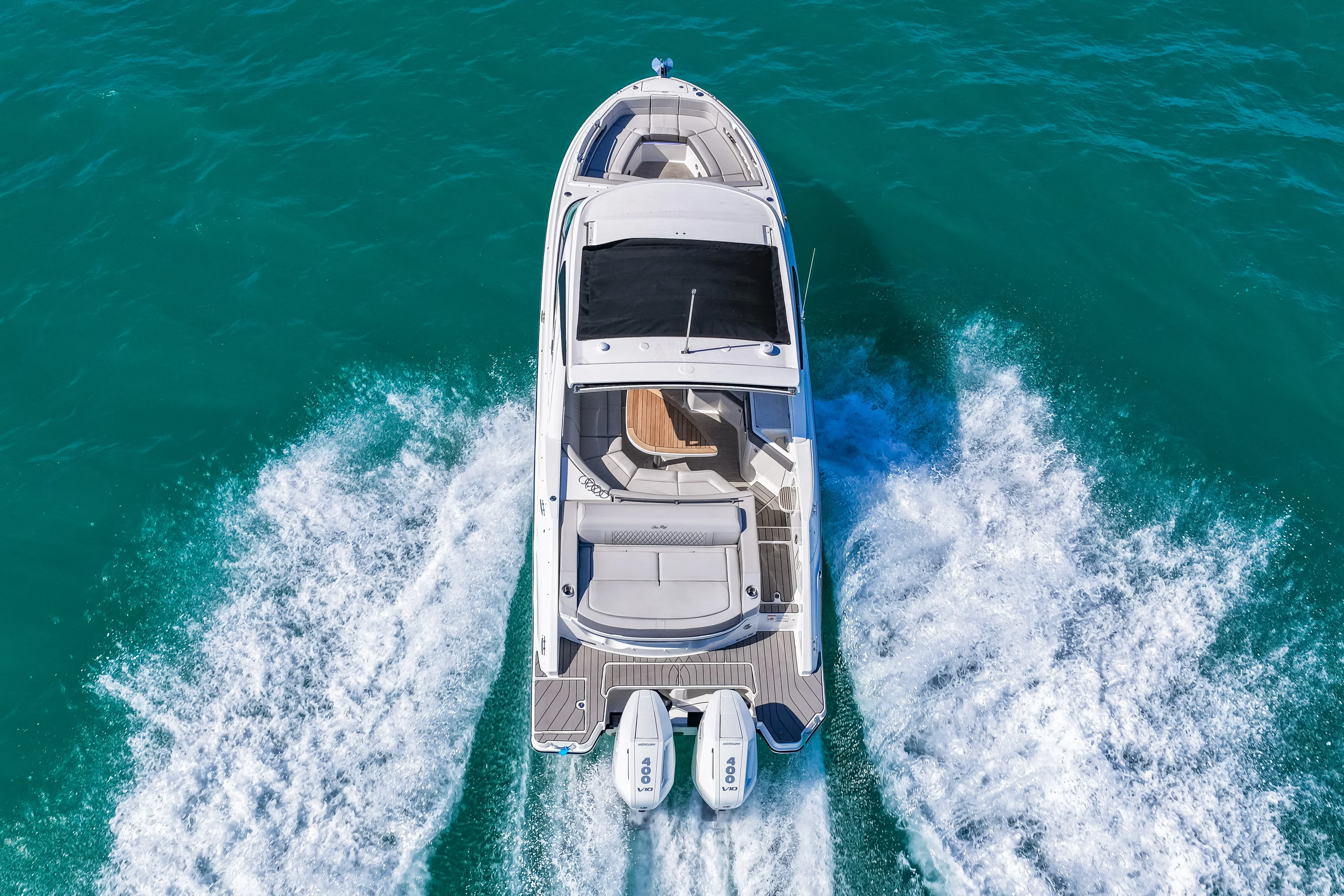 2026 Sea Ray SLX 310 Outboard Image Thumbnail #4