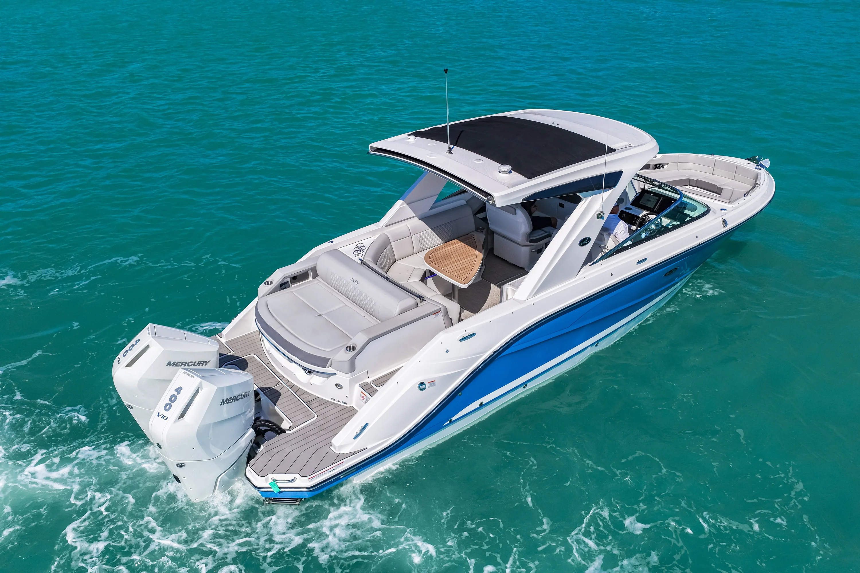 2026 Sea Ray SLX 310 Outboard Image Thumbnail #26