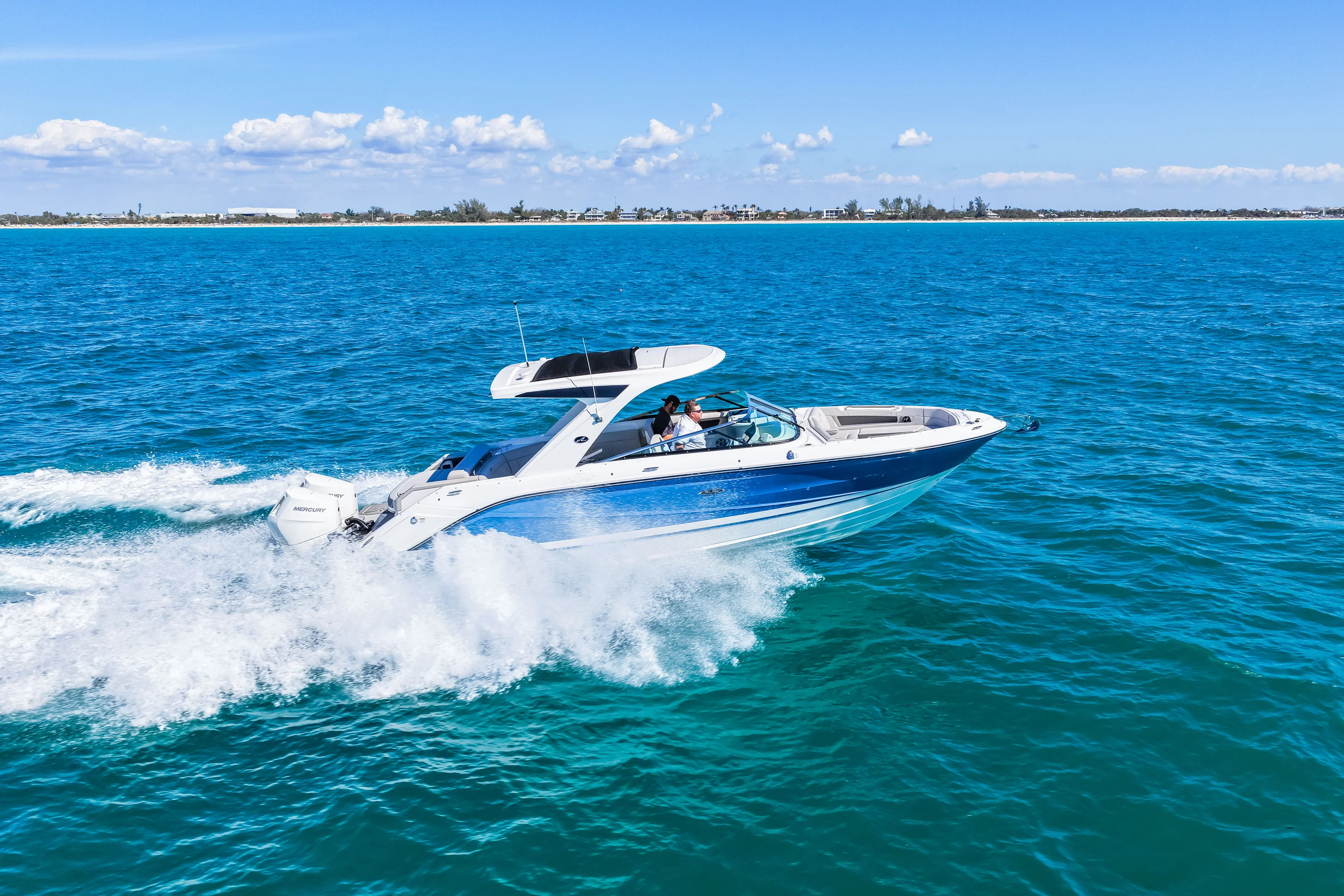 2026 Sea Ray SLX 310 Outboard Image Thumbnail #41