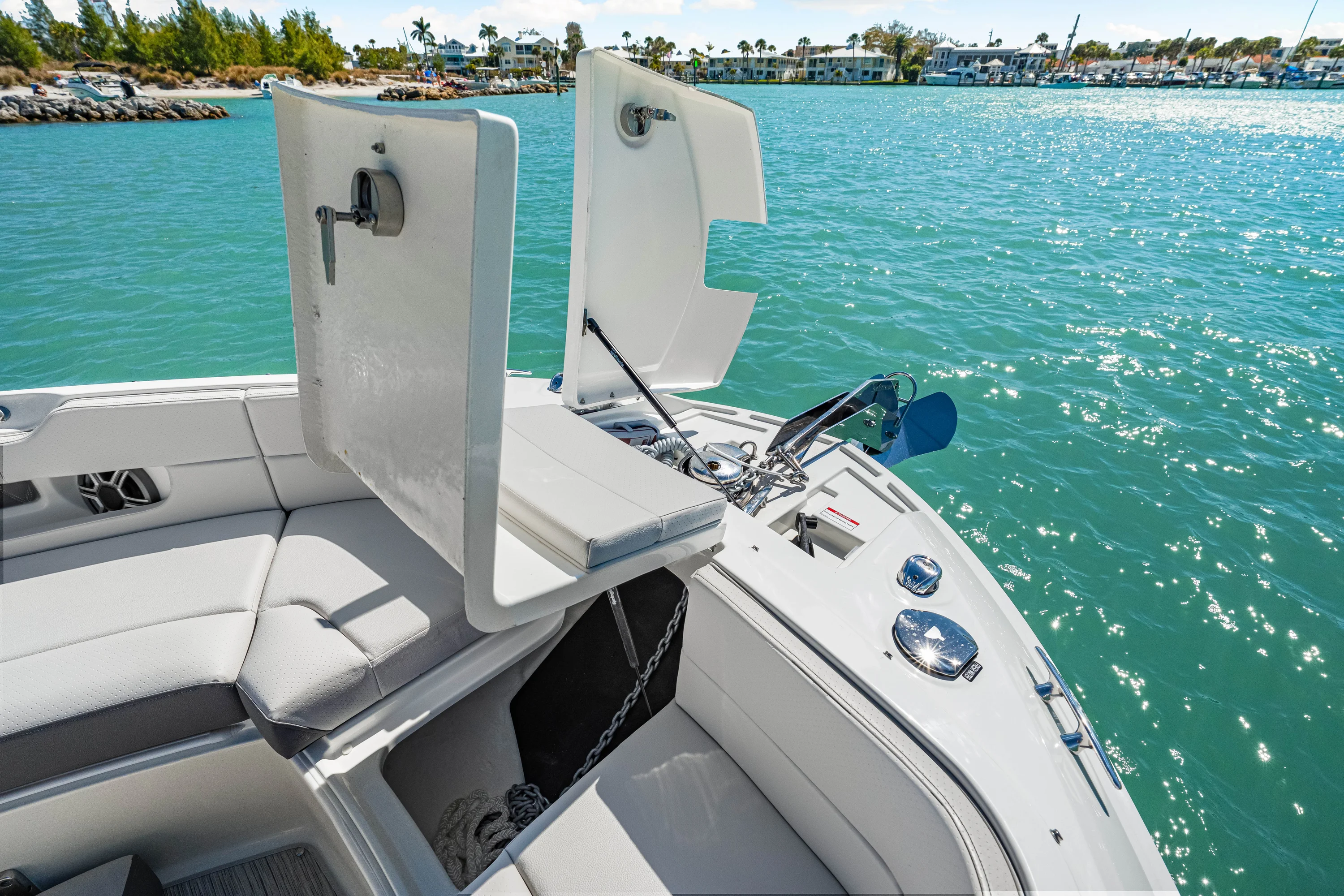 2026 Sea Ray SLX 310 Outboard Image Thumbnail #67