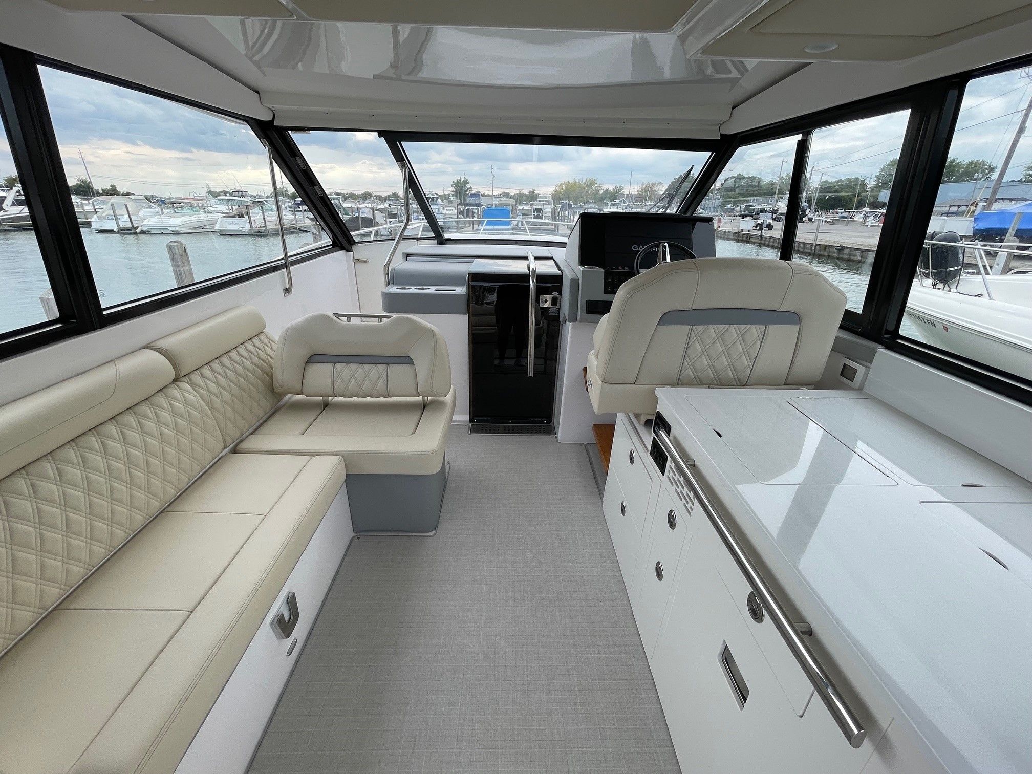 2022 Regal 36 GRANDE COUPE Image Thumbnail #21