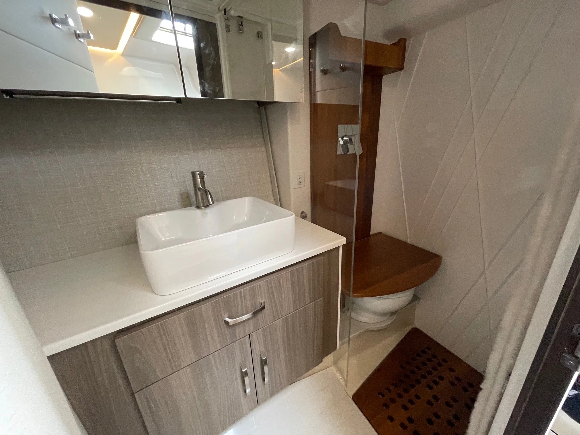 2022 Regal 36 Grande Coupe Image Thumbnail #24