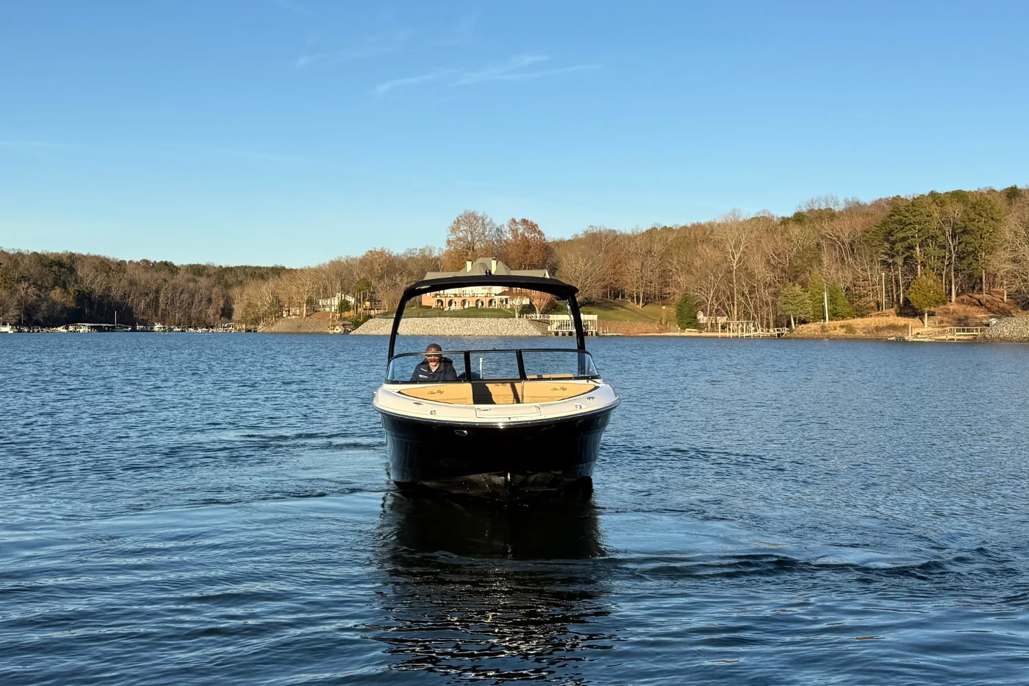 2026 Sea Ray SPX 210 Outboard Image Thumbnail #7