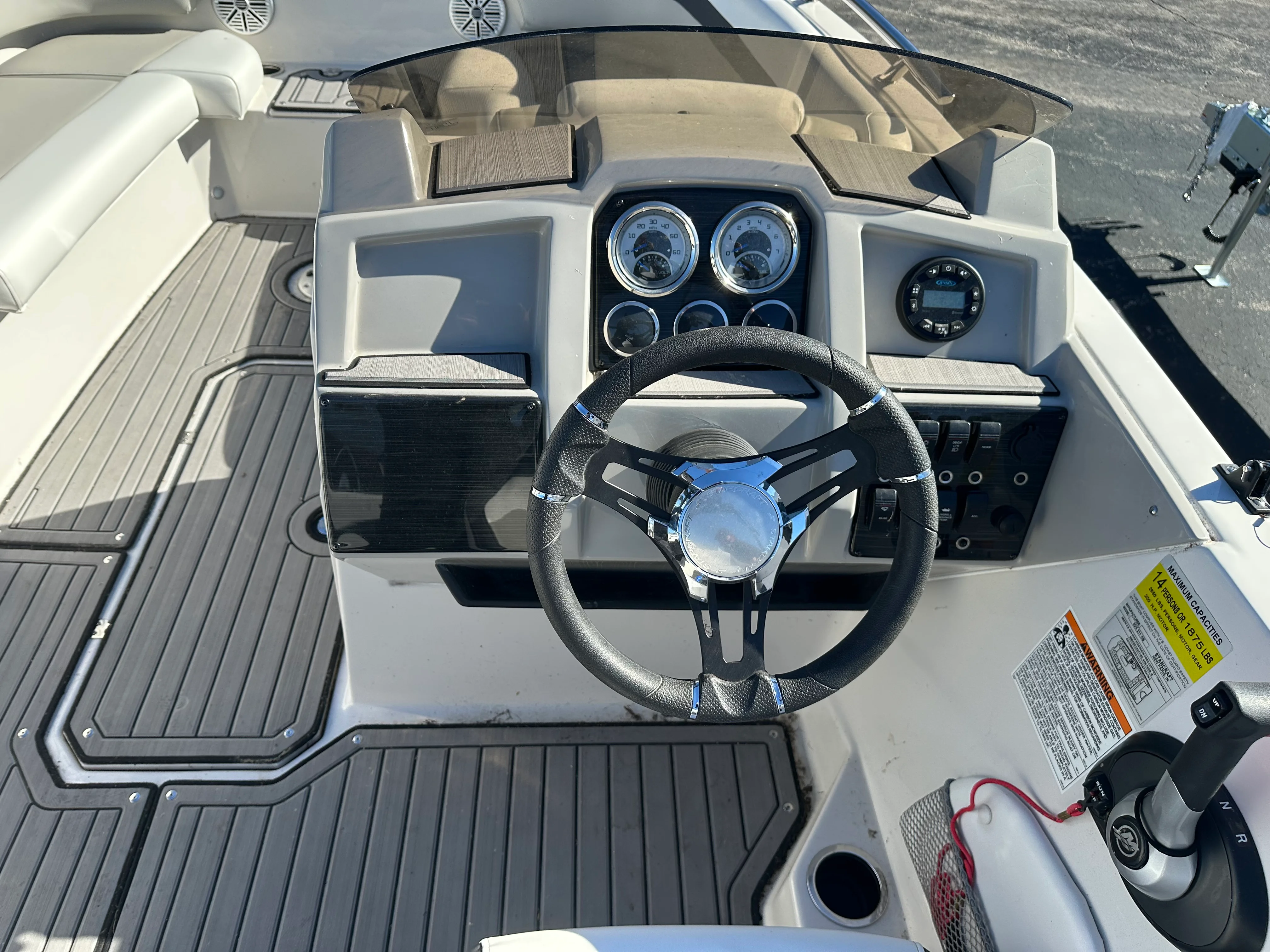 2023 Starcraft 211 SVX Image Thumbnail #4