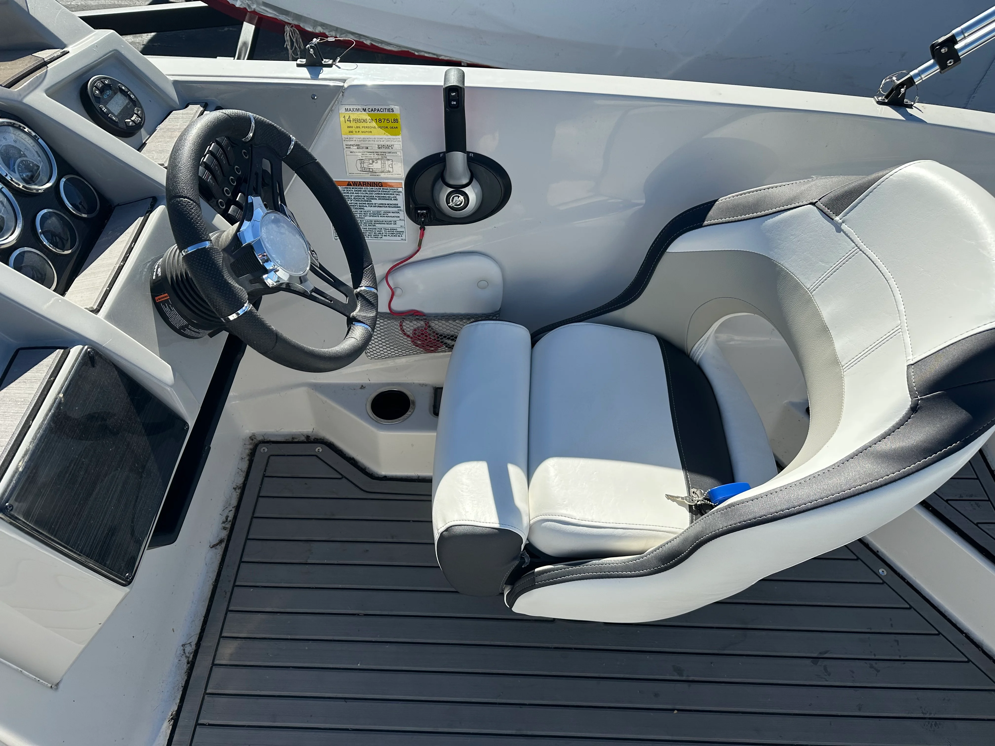 2023 Starcraft 211 SVX Image Thumbnail #3