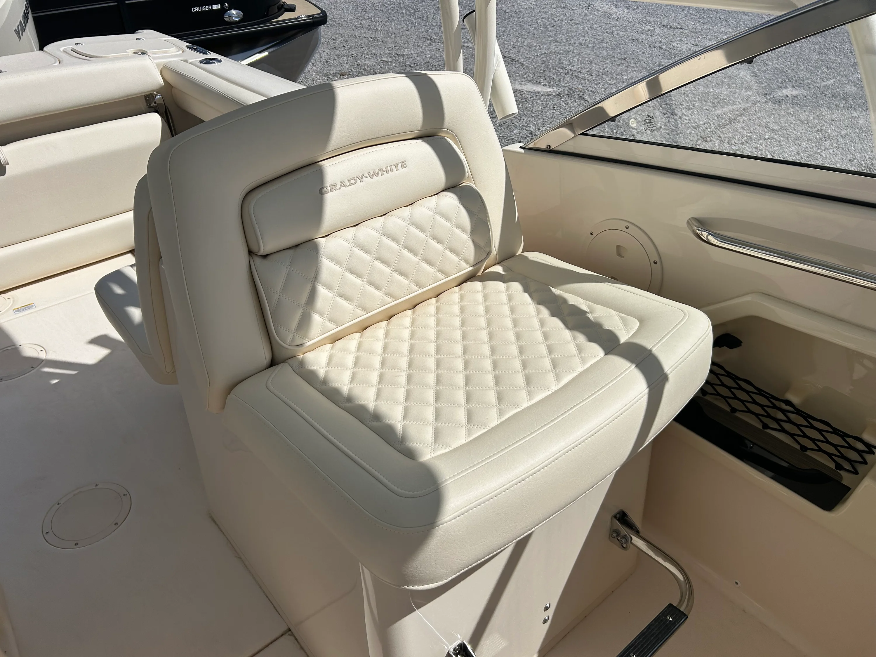 2026 Grady-White Freedom 275 Image Thumbnail #14
