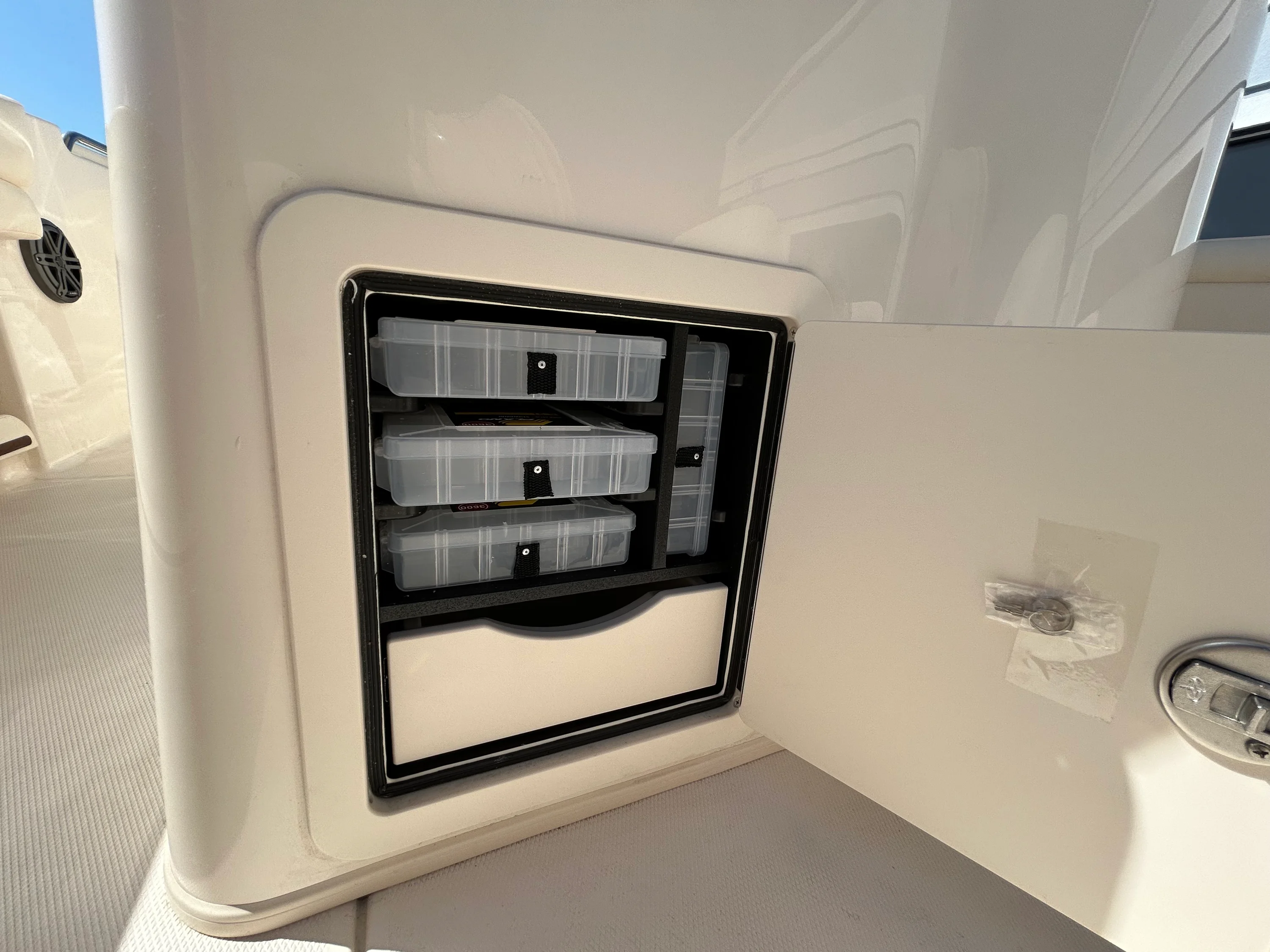 2026 Grady-White Fisherman 216 Image Thumbnail #11