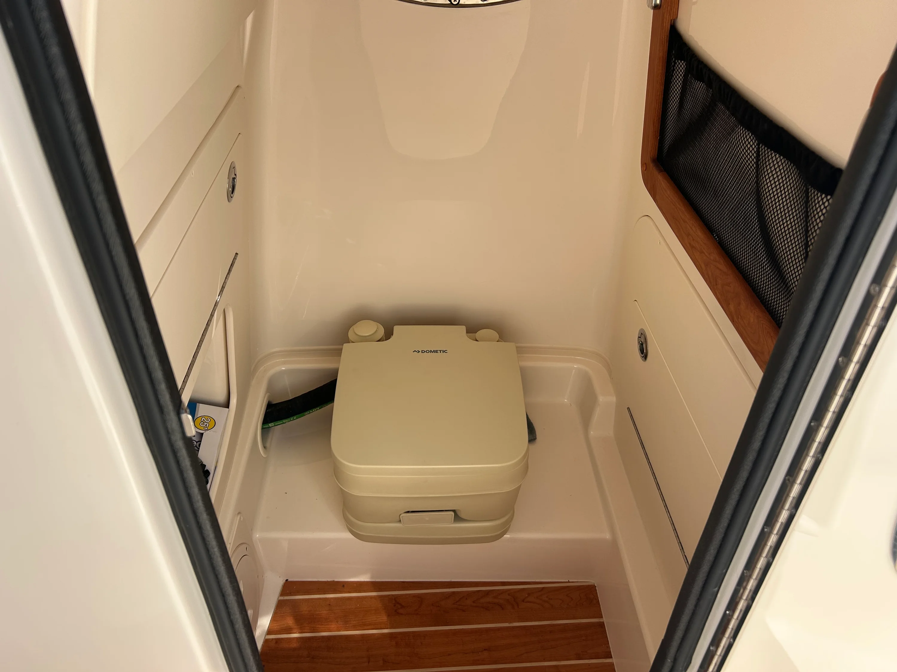 2026 Grady-White Fisherman 216 Image Thumbnail #20