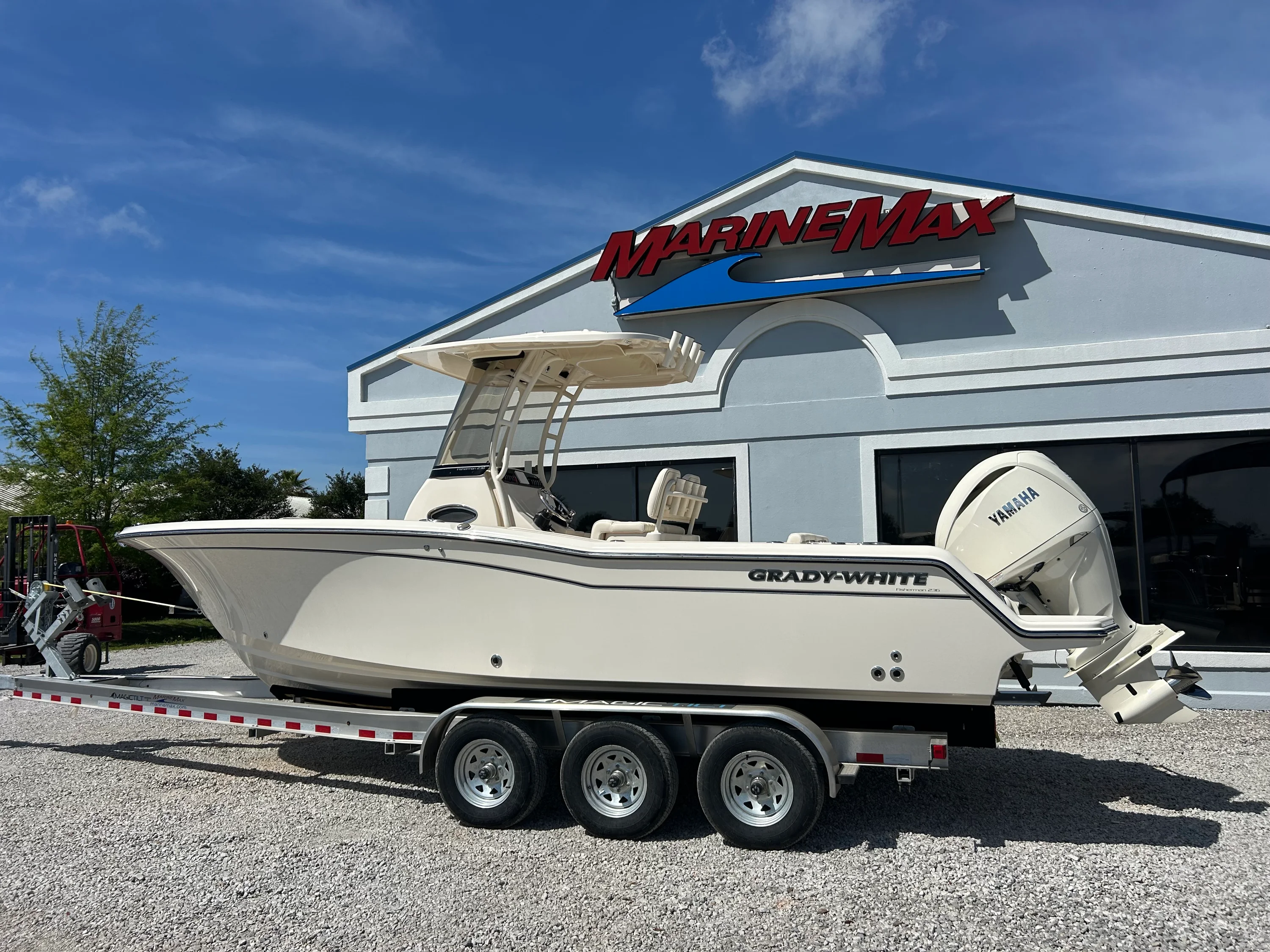 2026 Grady-White Fisherman 236 Image Thumbnail #5