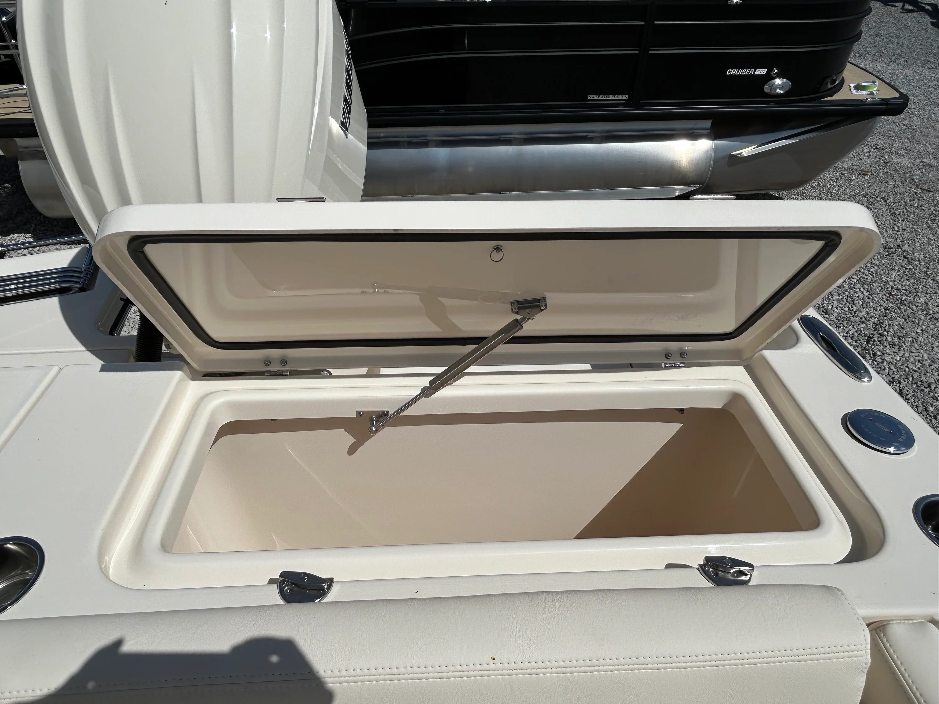 2026 Grady-White Fisherman 236 Image Thumbnail #10