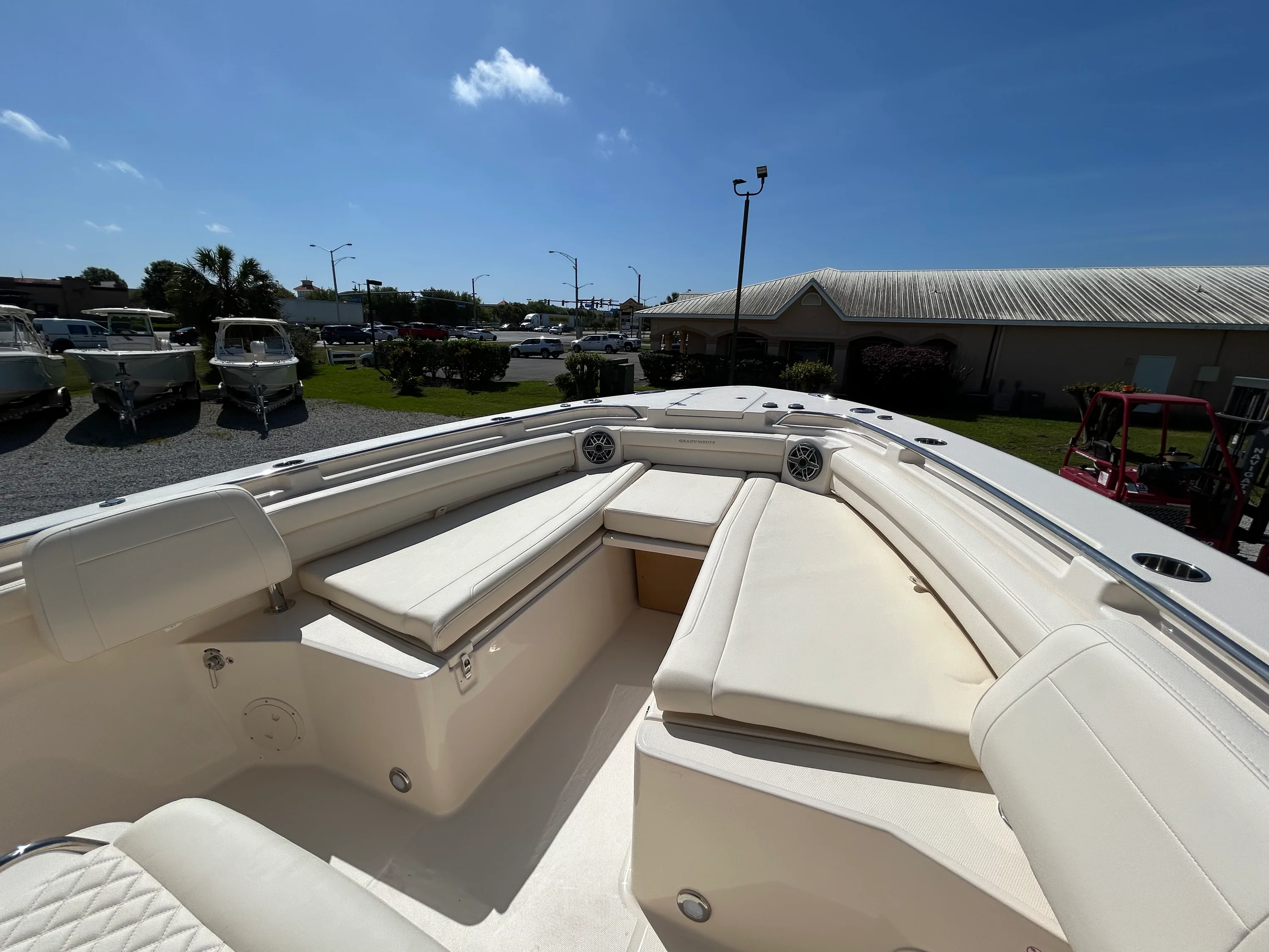 2026 Grady-White Canyon 336 Image Thumbnail #37