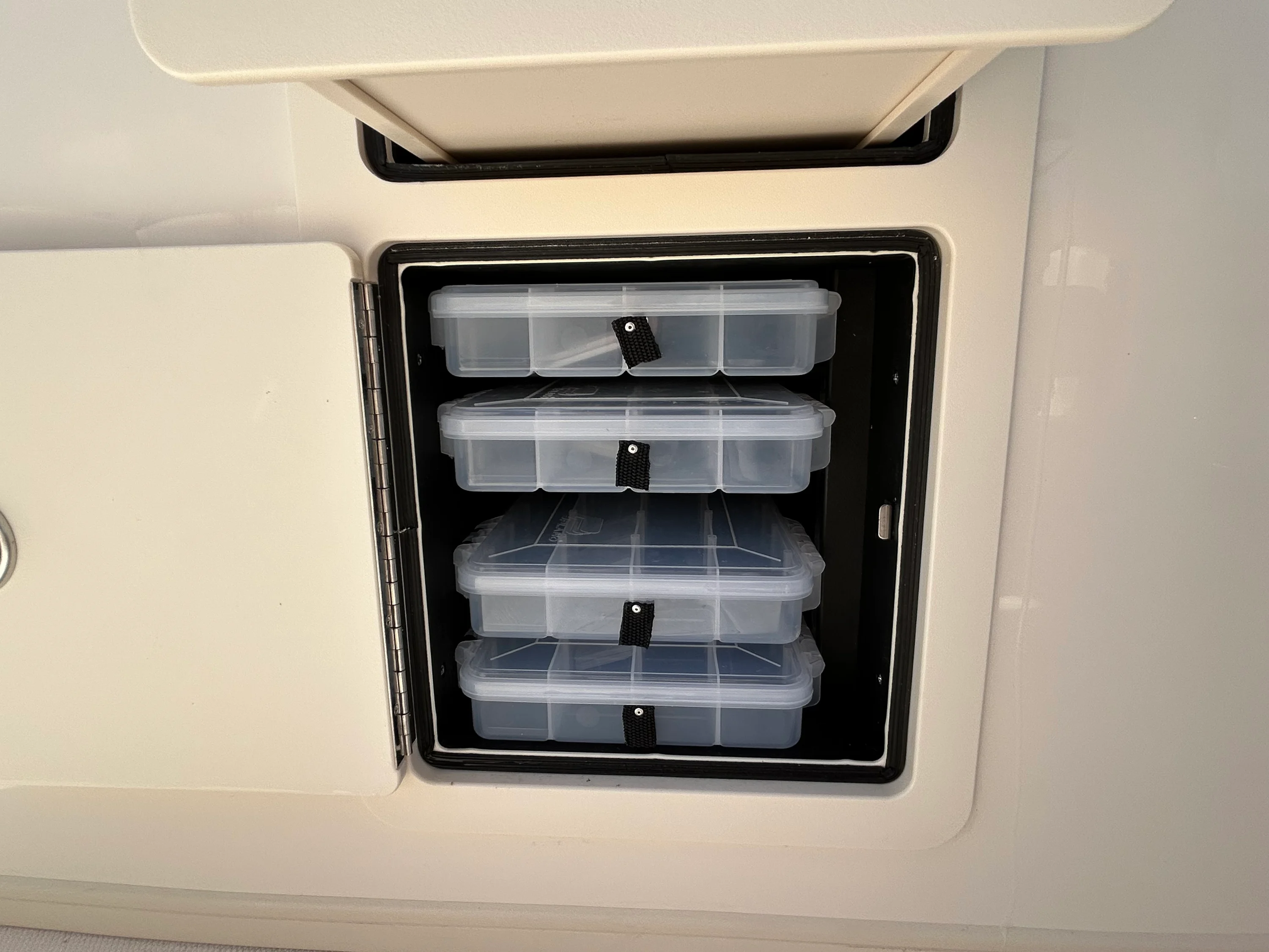 2026 Grady-White Canyon 336 Image Thumbnail #17