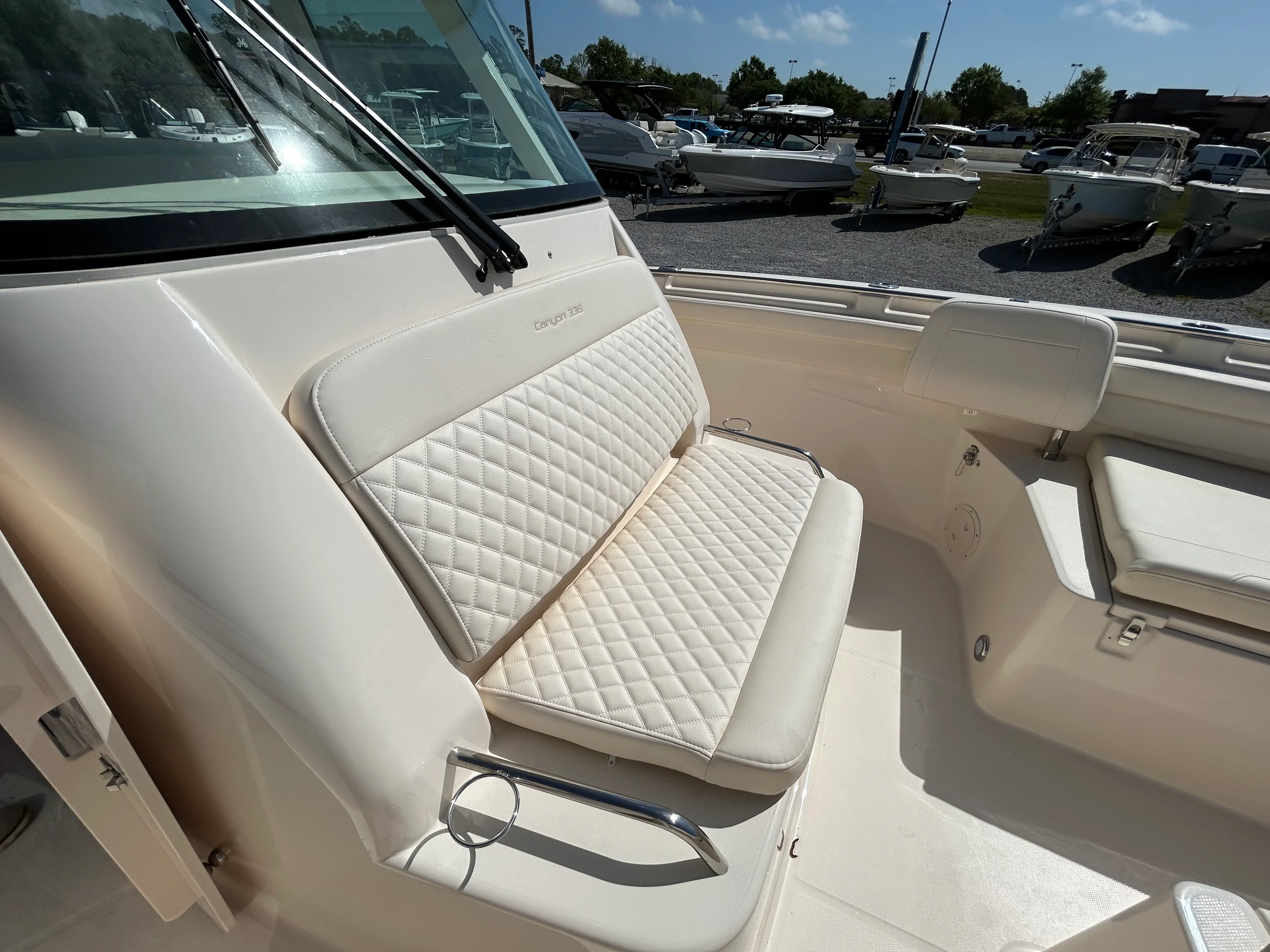 2026 Grady-White Canyon 336 Image Thumbnail #36