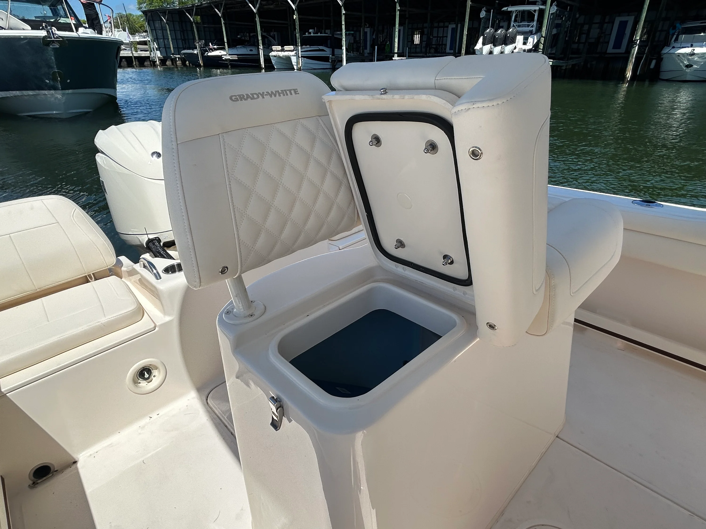 2026 Grady-White Fisherman 216 Image Thumbnail #25
