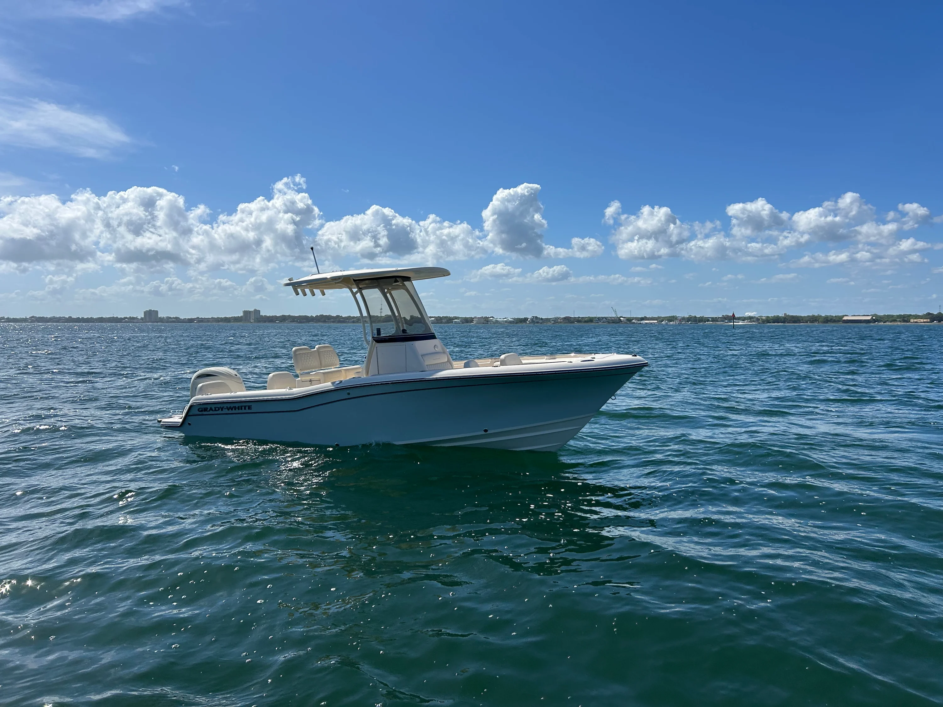 2026 Grady-White Fisherman 216 Image Thumbnail #9