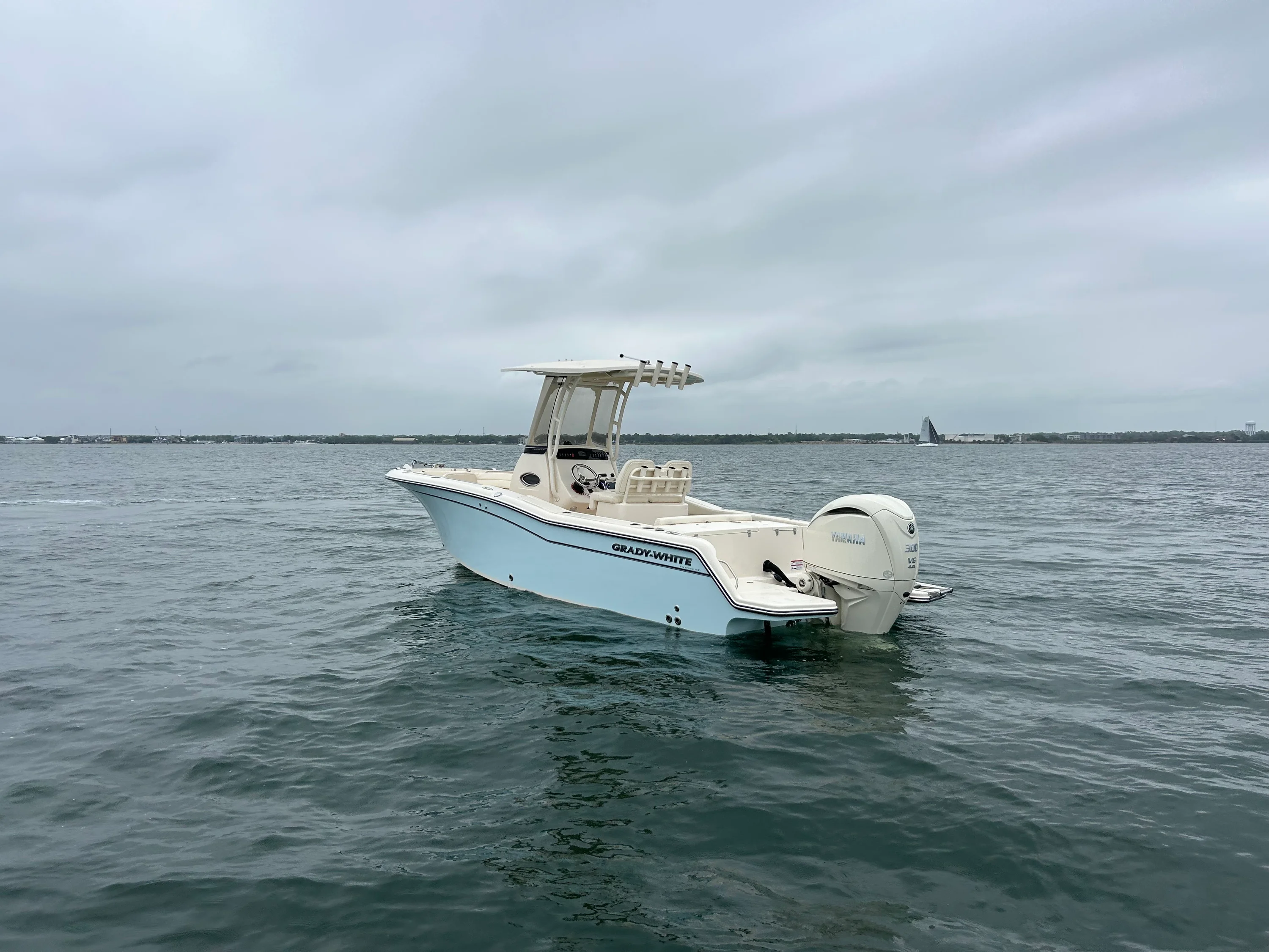 2026 Grady-White Fisherman 236 Image Thumbnail #3