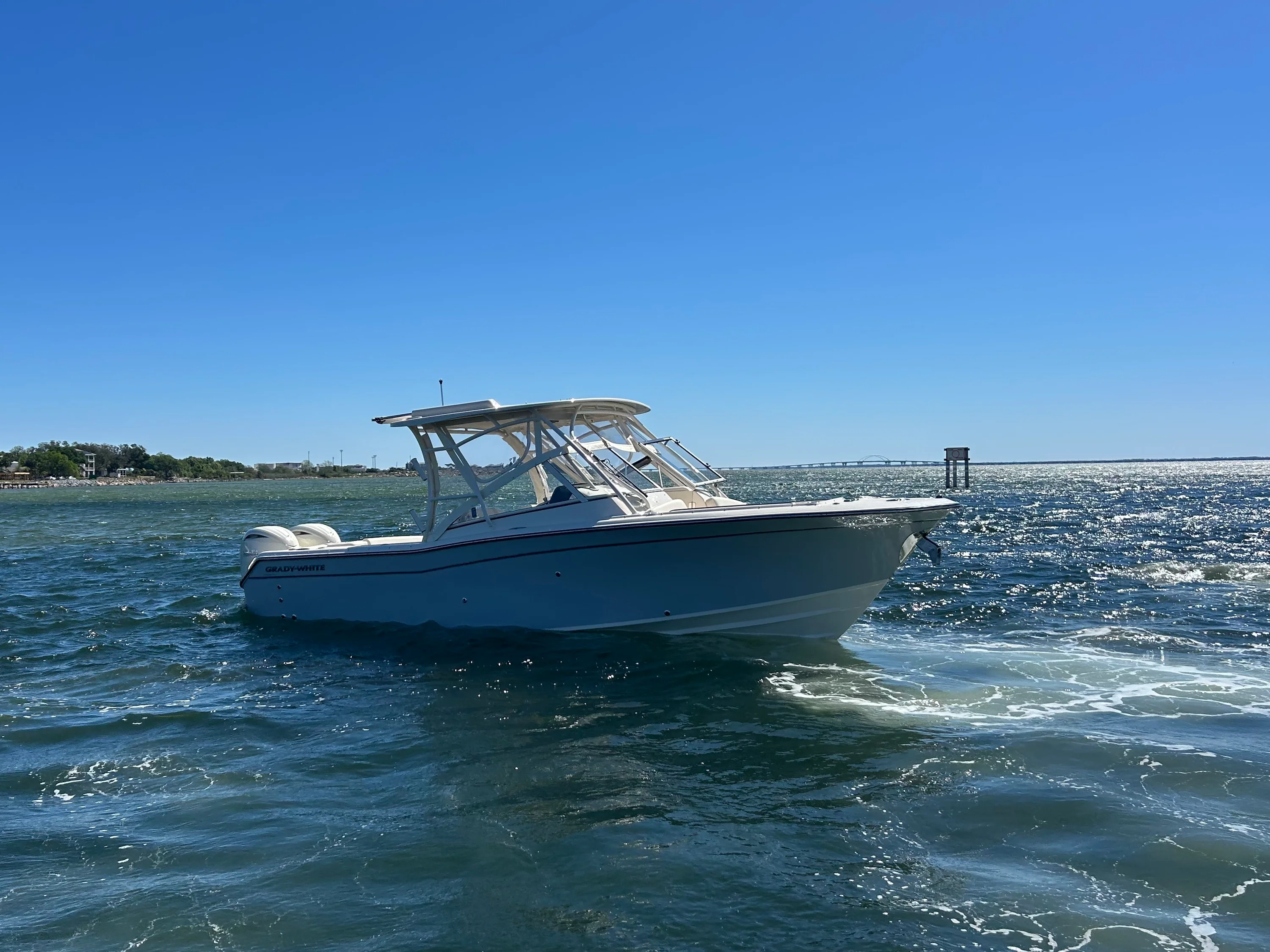 2026 Grady-White Freedom 275 Image Thumbnail #4