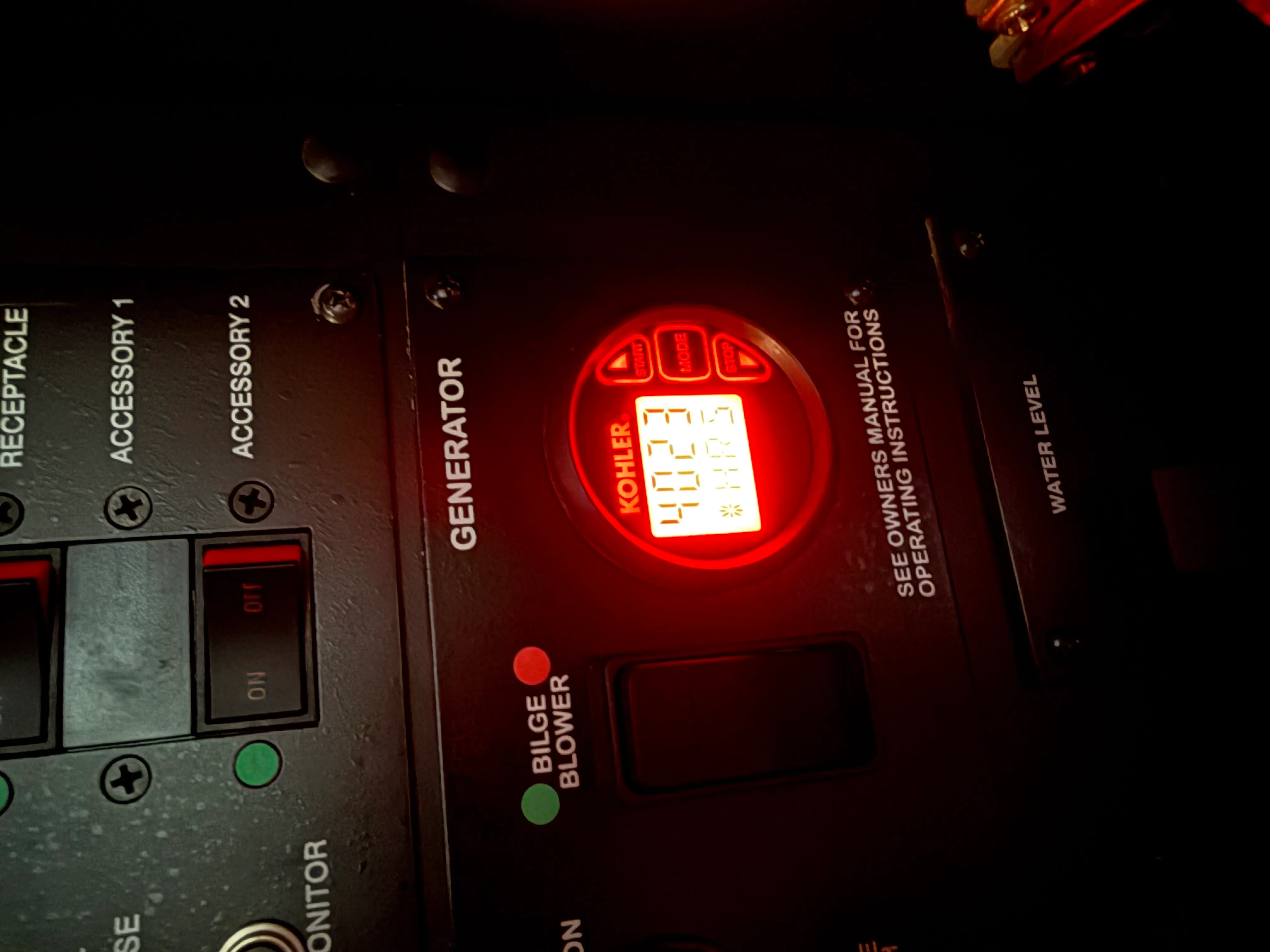 2010 Sea Ray 370 SUNDANCER Image Thumbnail #18