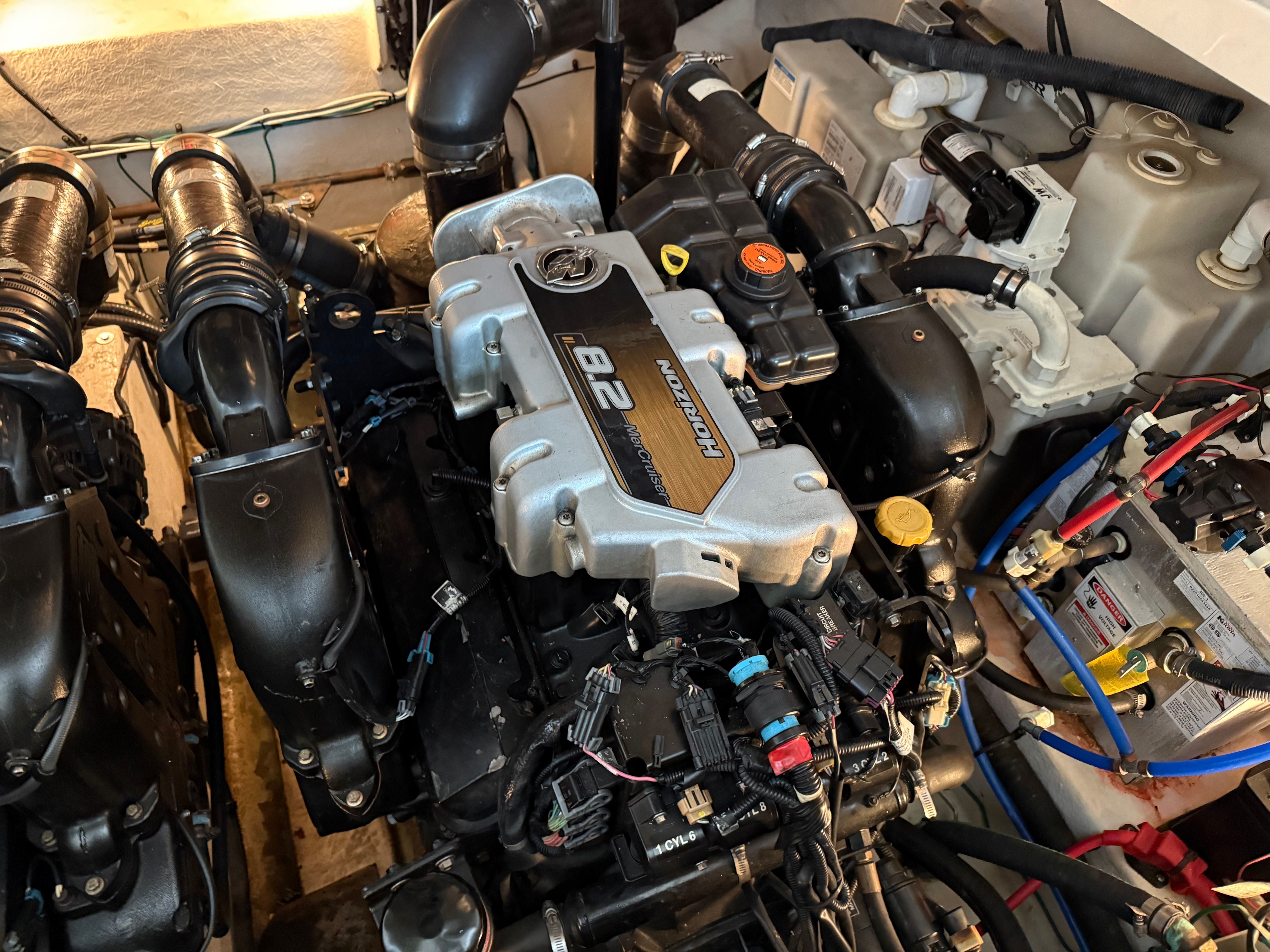 2010 Sea Ray 370 SUNDANCER Image Thumbnail #65