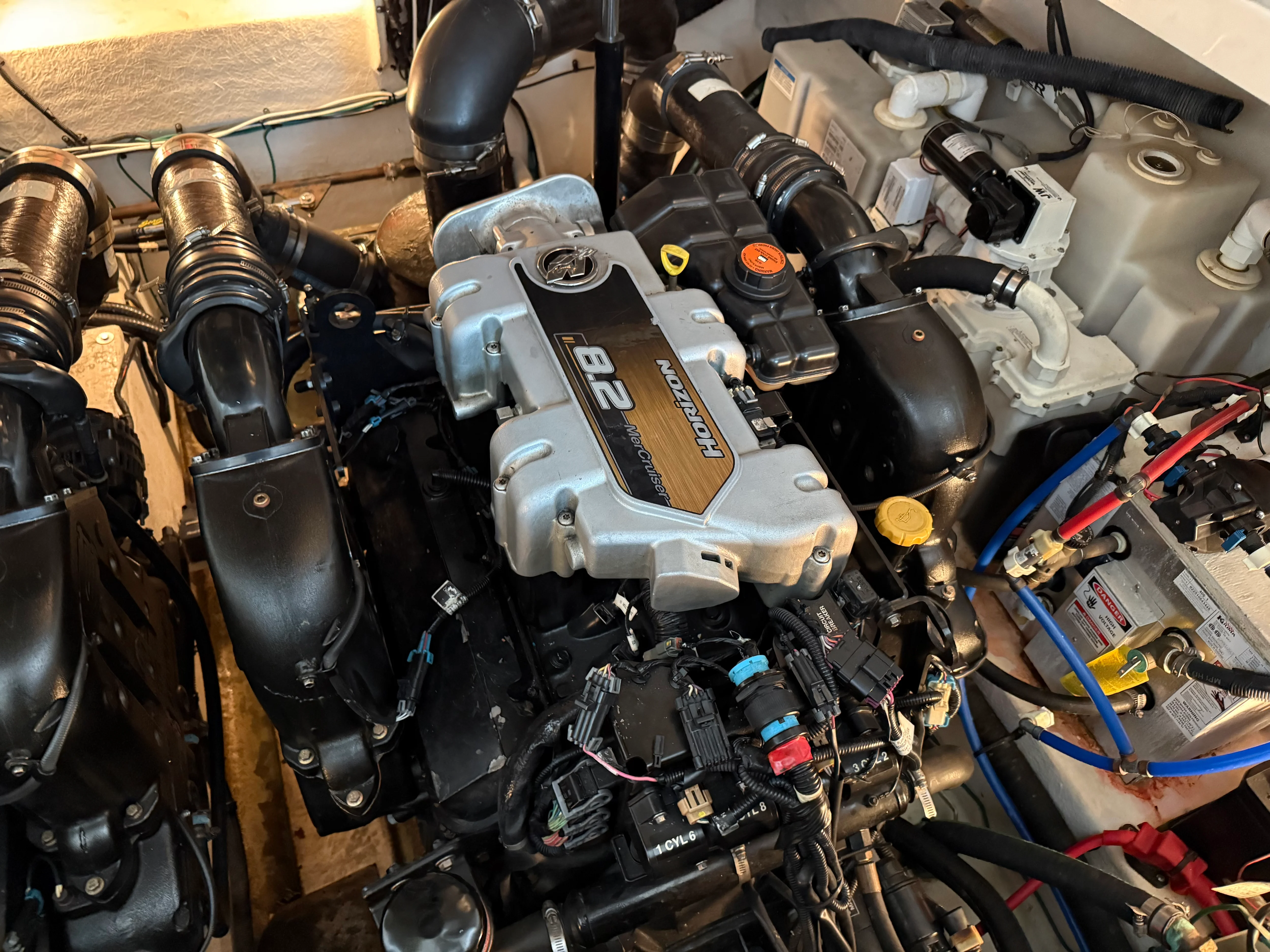 2010 Sea Ray 370 SUNDANCER Image Thumbnail #65