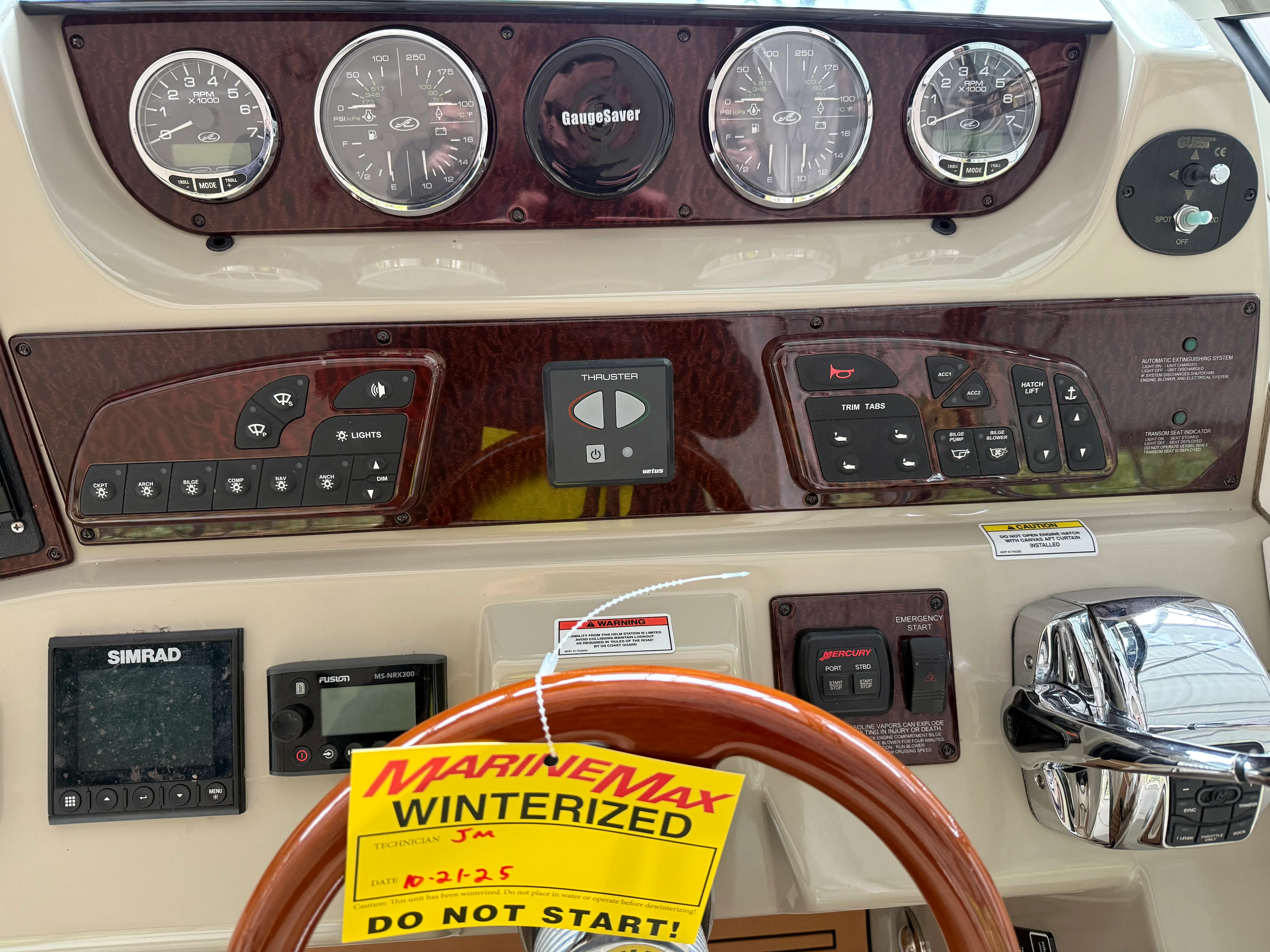 2010 Sea Ray 370 SUNDANCER Image Thumbnail #17