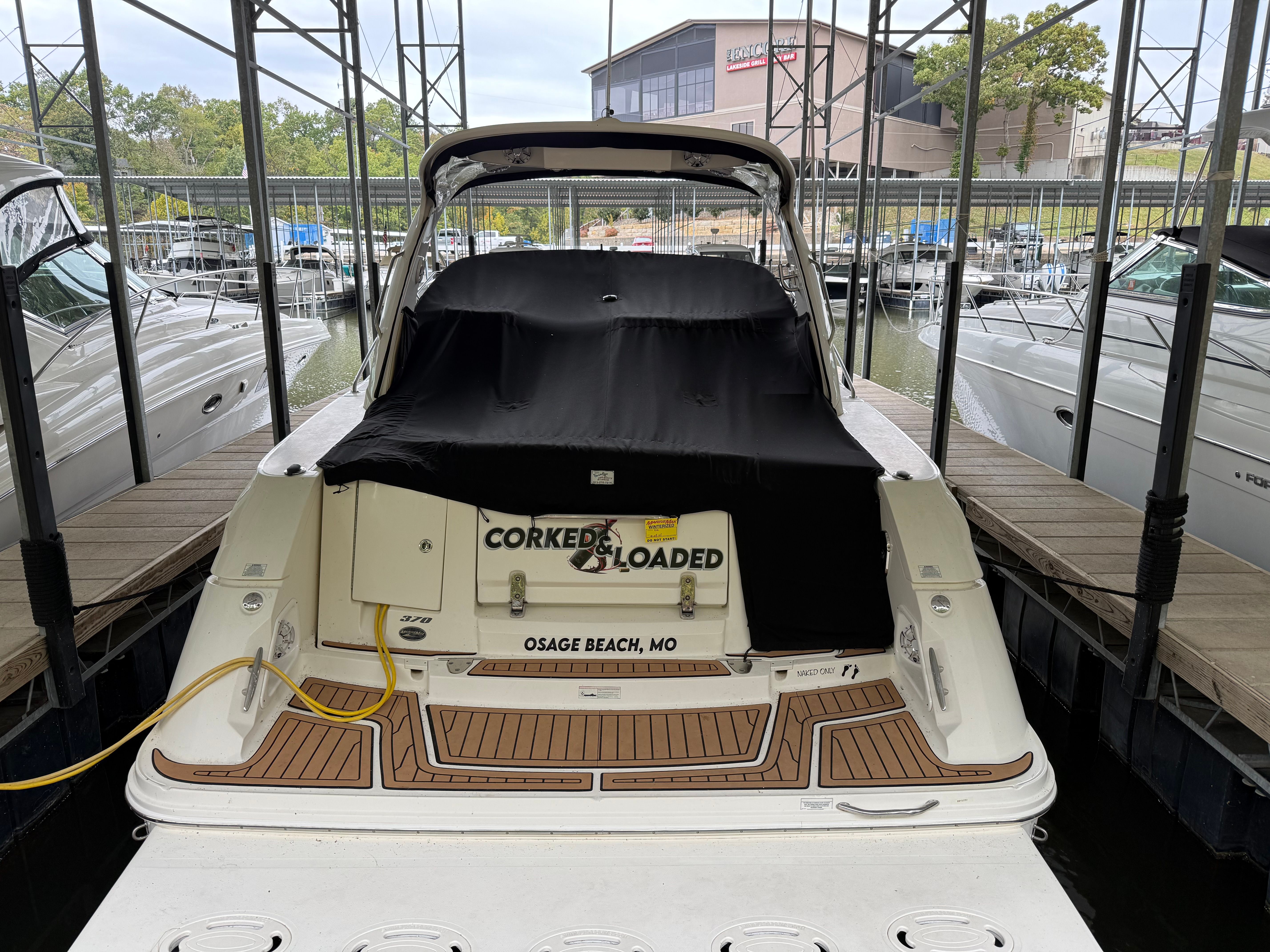 2010 Sea Ray 370 SUNDANCER Image Thumbnail #5