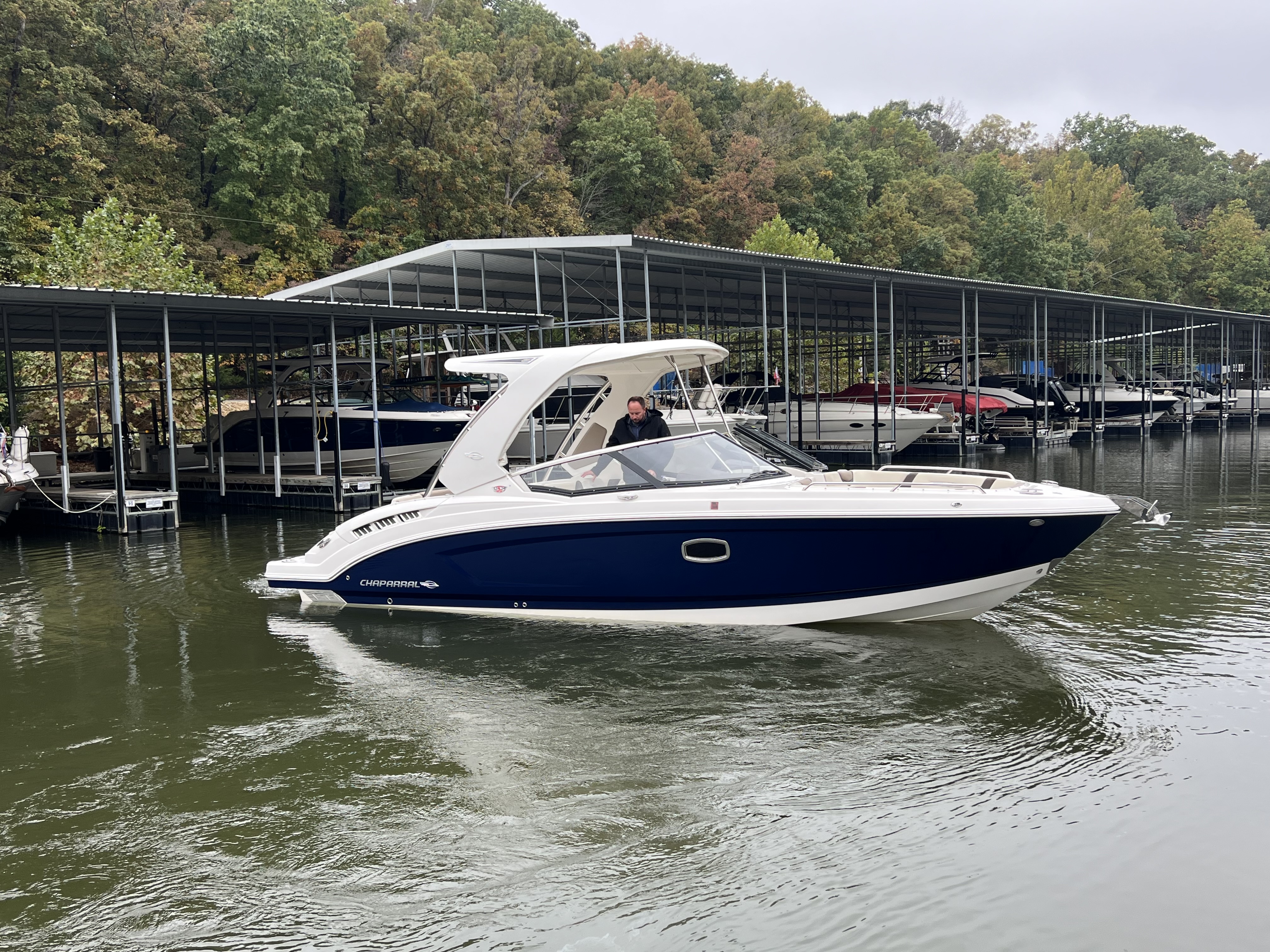 2019 Chaparral 317 SSX Image Thumbnail #4