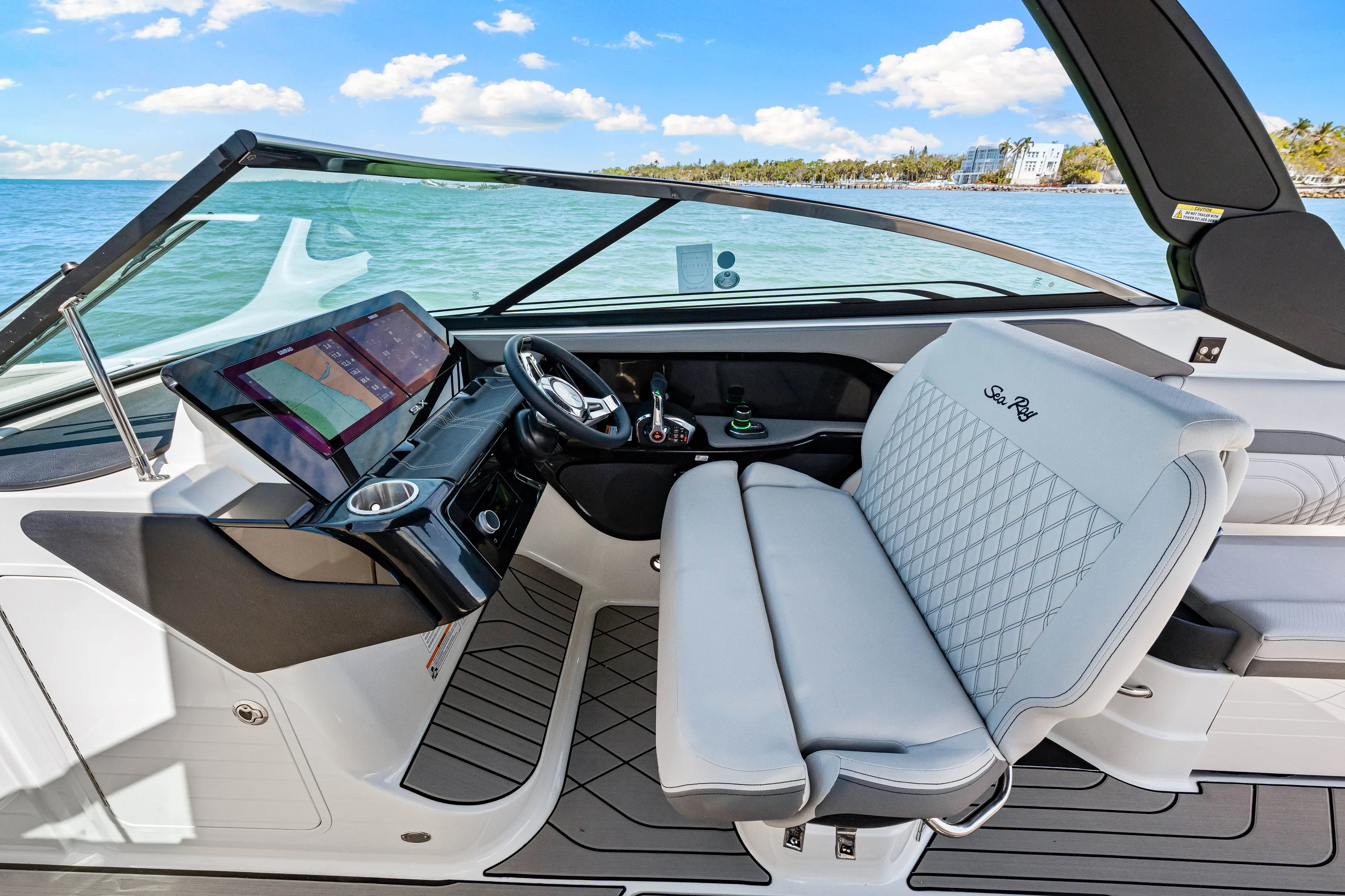 2026 Sea Ray SLX 280 Outboard Image Thumbnail #15