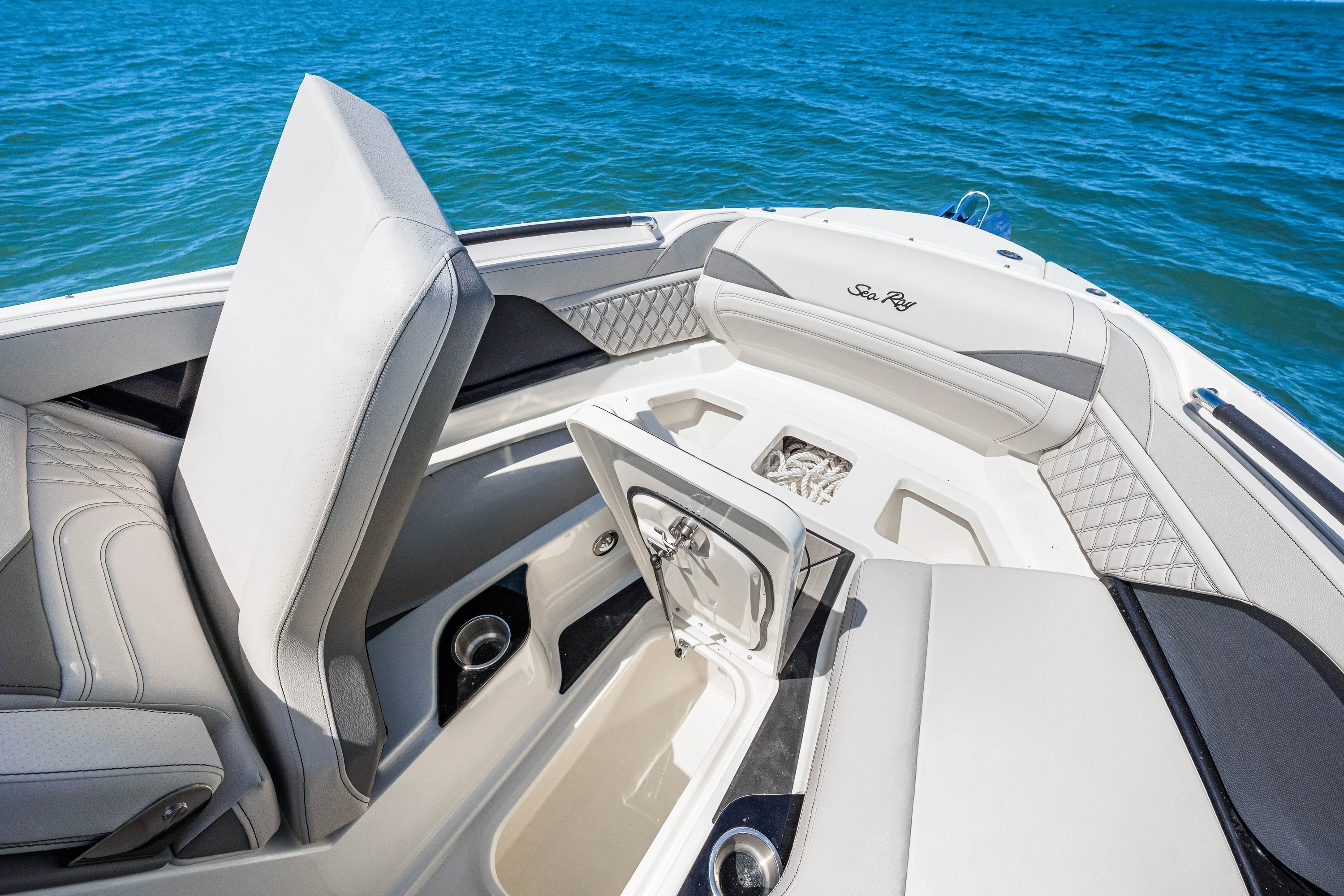 2026 Sea Ray SLX 280 Outboard Image Thumbnail #58