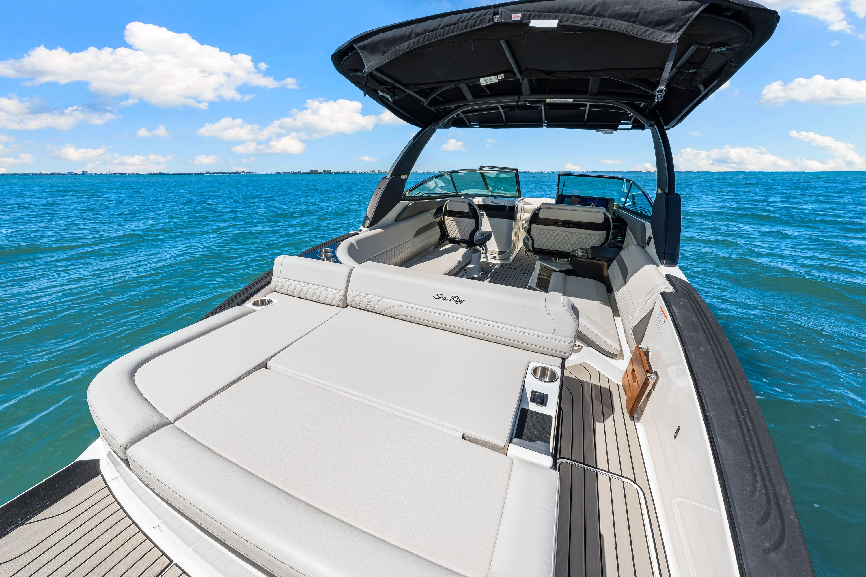 2026 Sea Ray SLX 280 Outboard Image Thumbnail #27