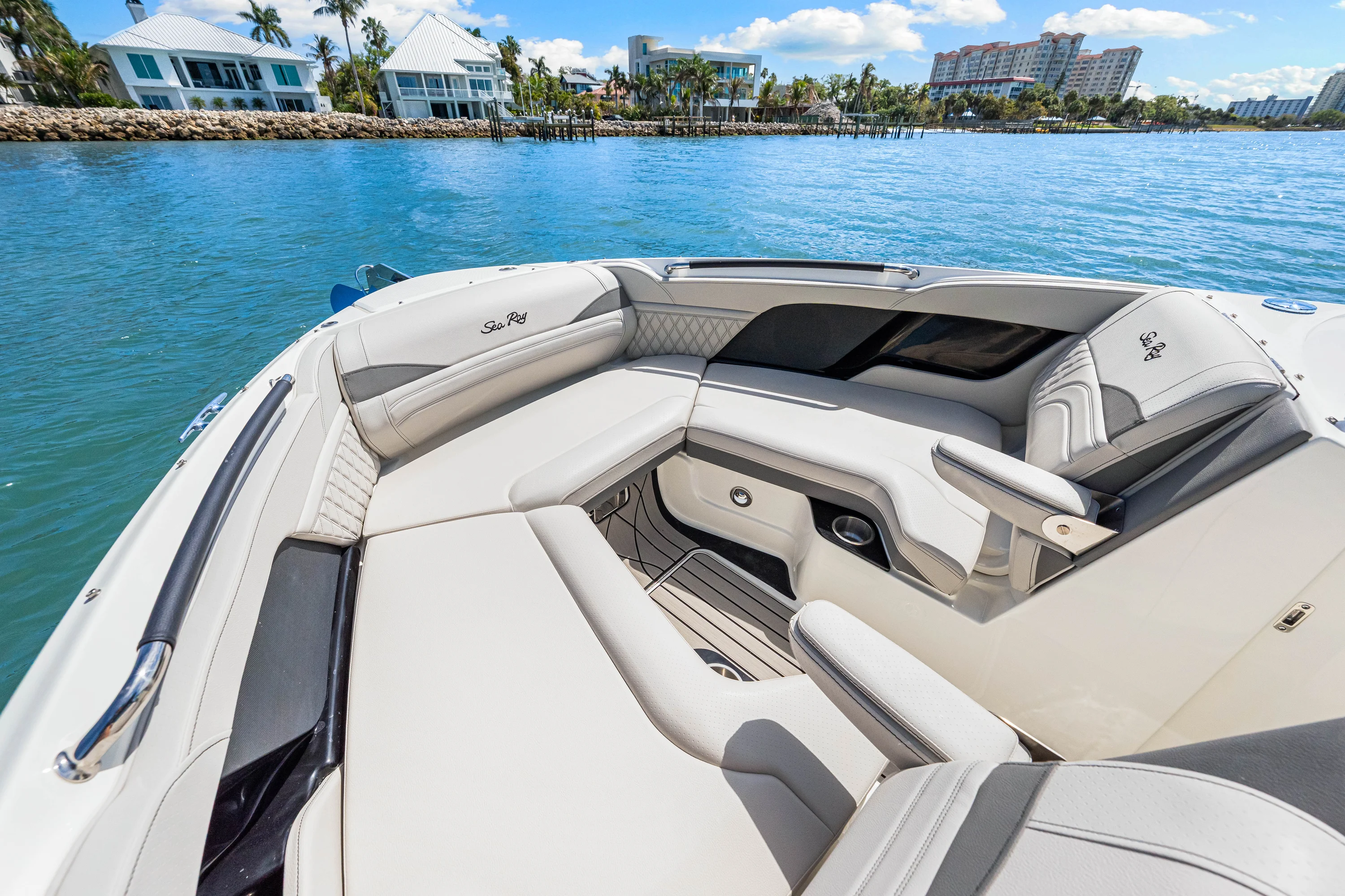 2026 Sea Ray SLX 280 Outboard Image Thumbnail #20