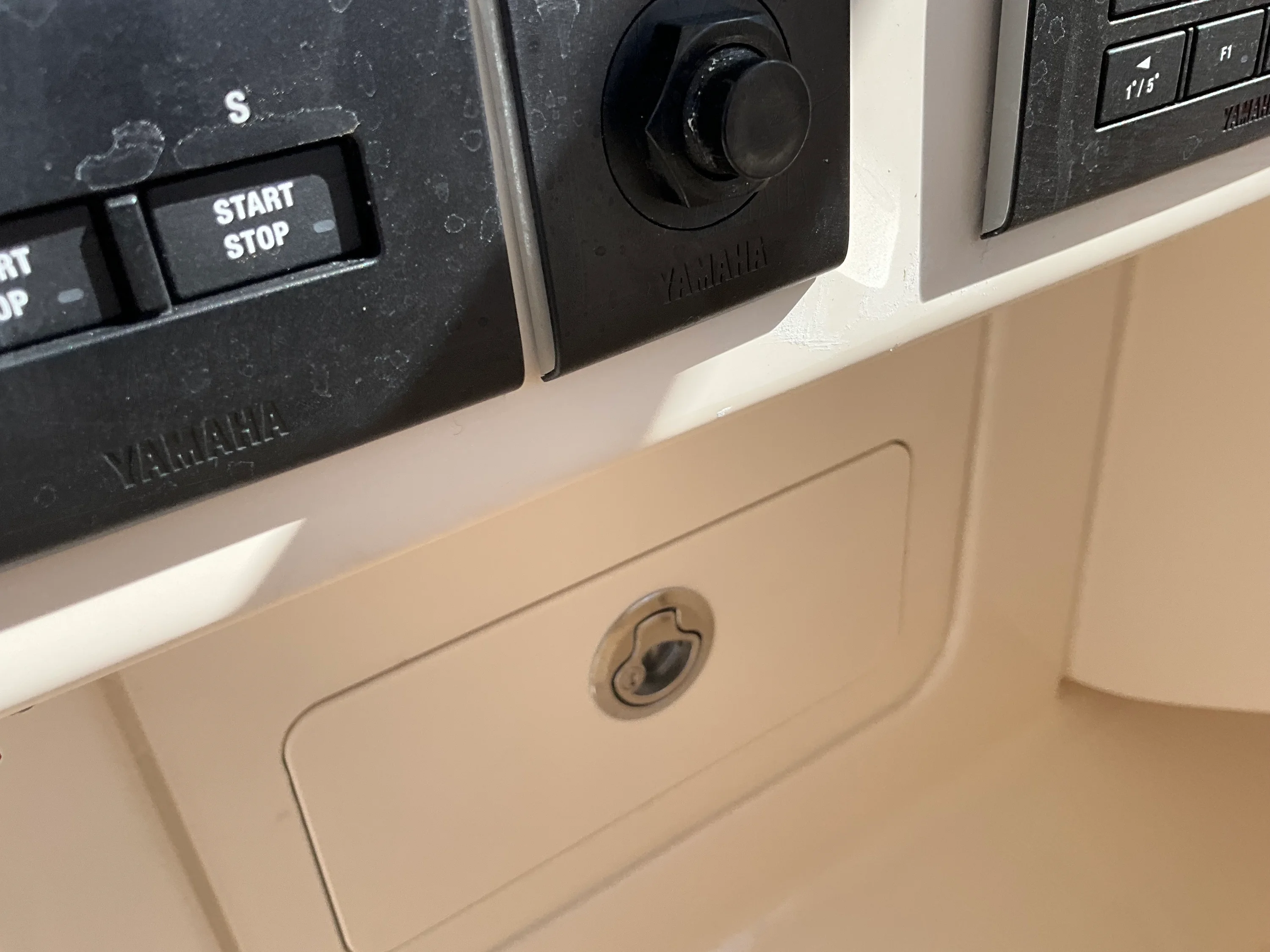 2026 Grady-White Freedom 275 Image Thumbnail #44